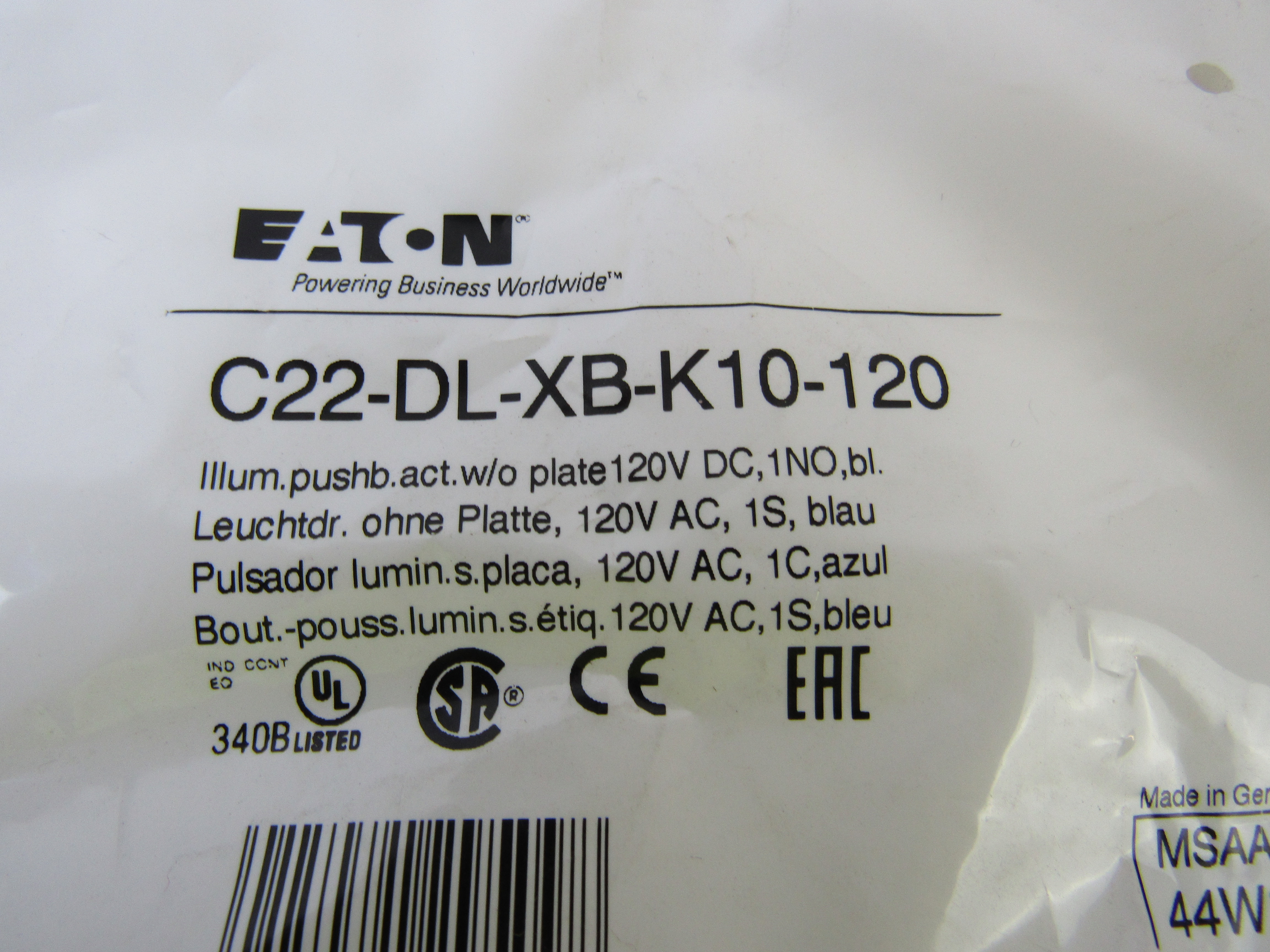 Eaton C22-DL-XB-K10-120 Illuminated Pushbutton