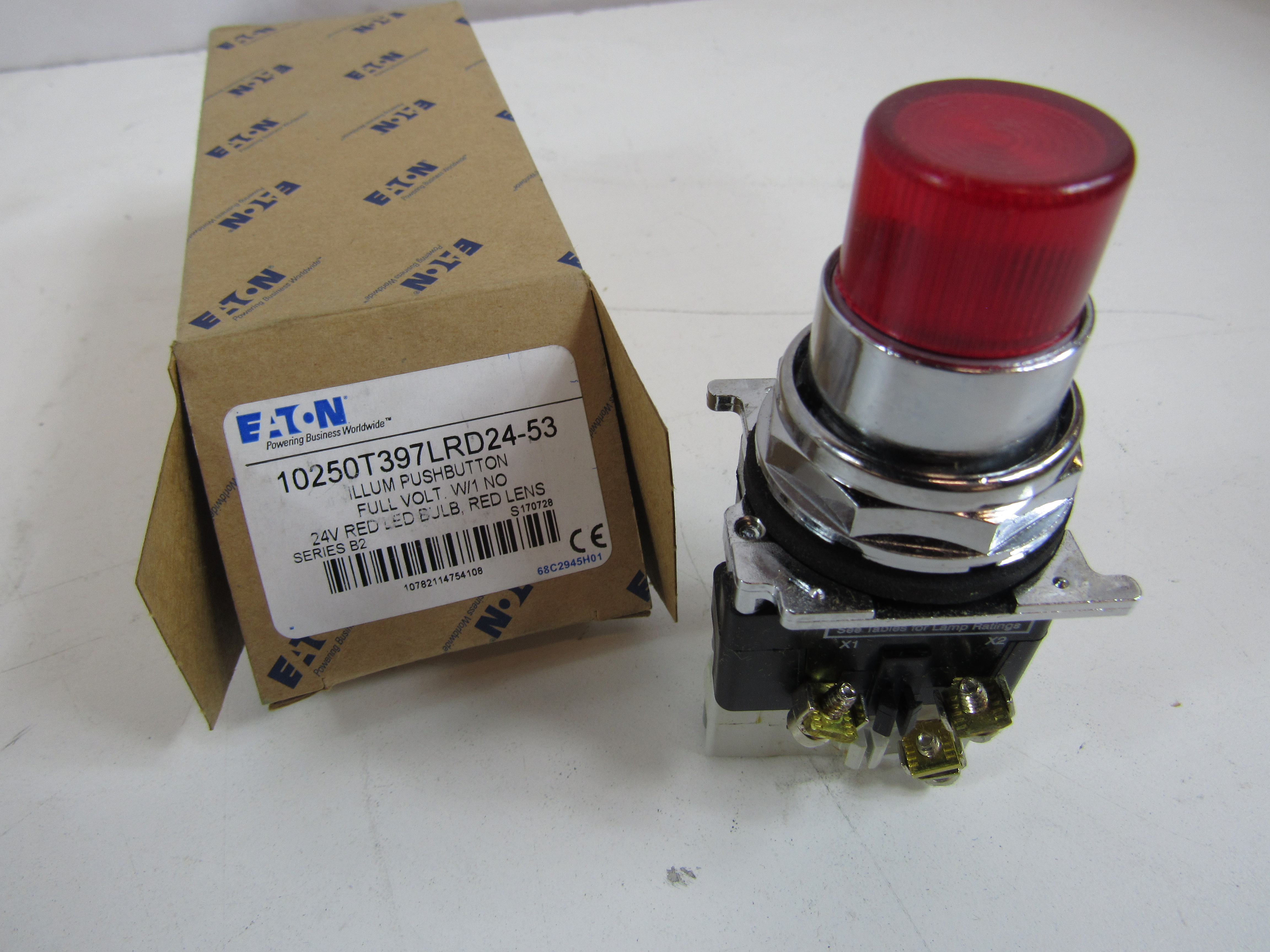 Eaton 10250T397LRD24-53 Illuminated Momentary Pushbutton Unit