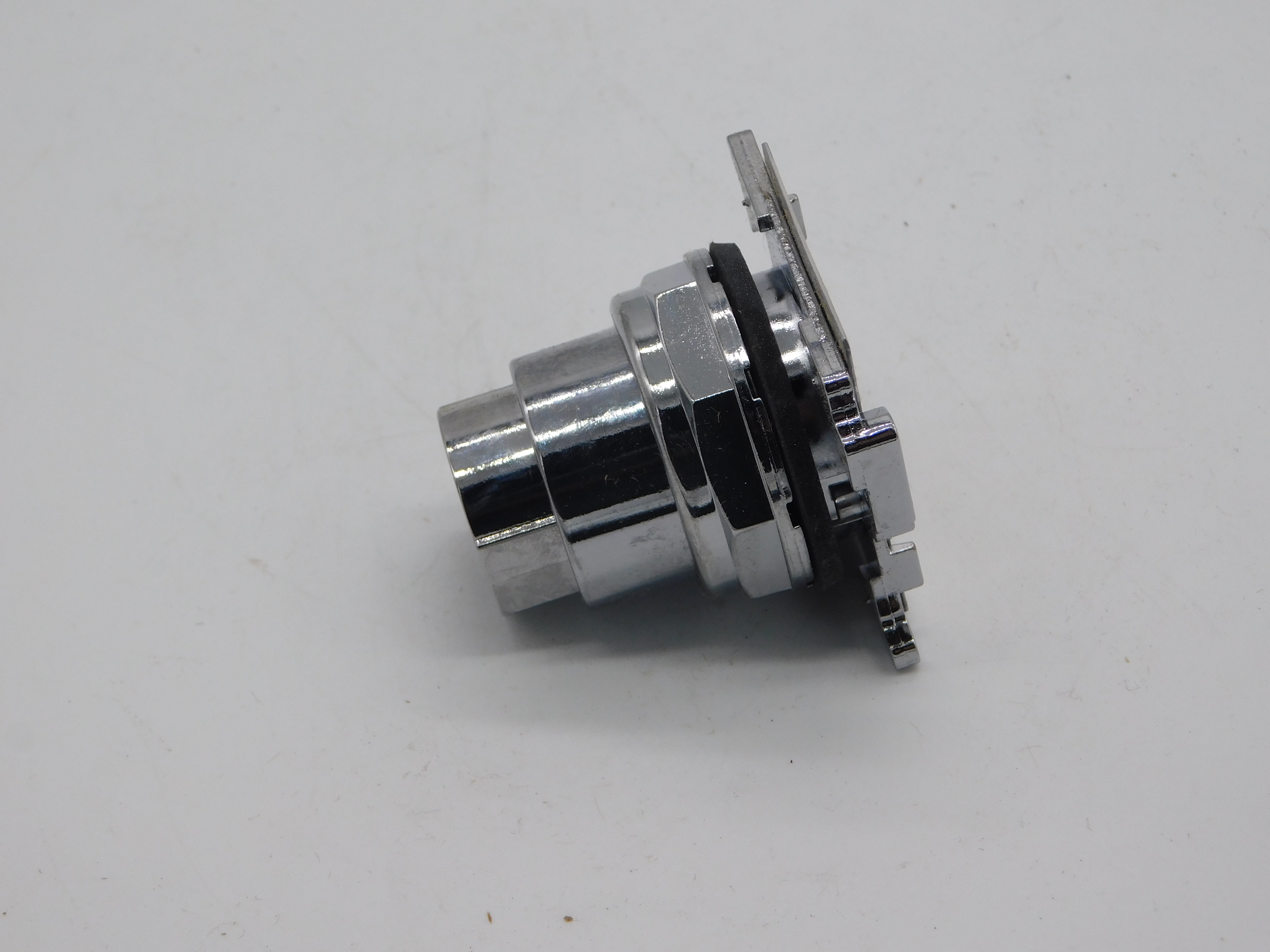 Eaton 10250T5 Non-Illuminated Push-Pull Switch Operator