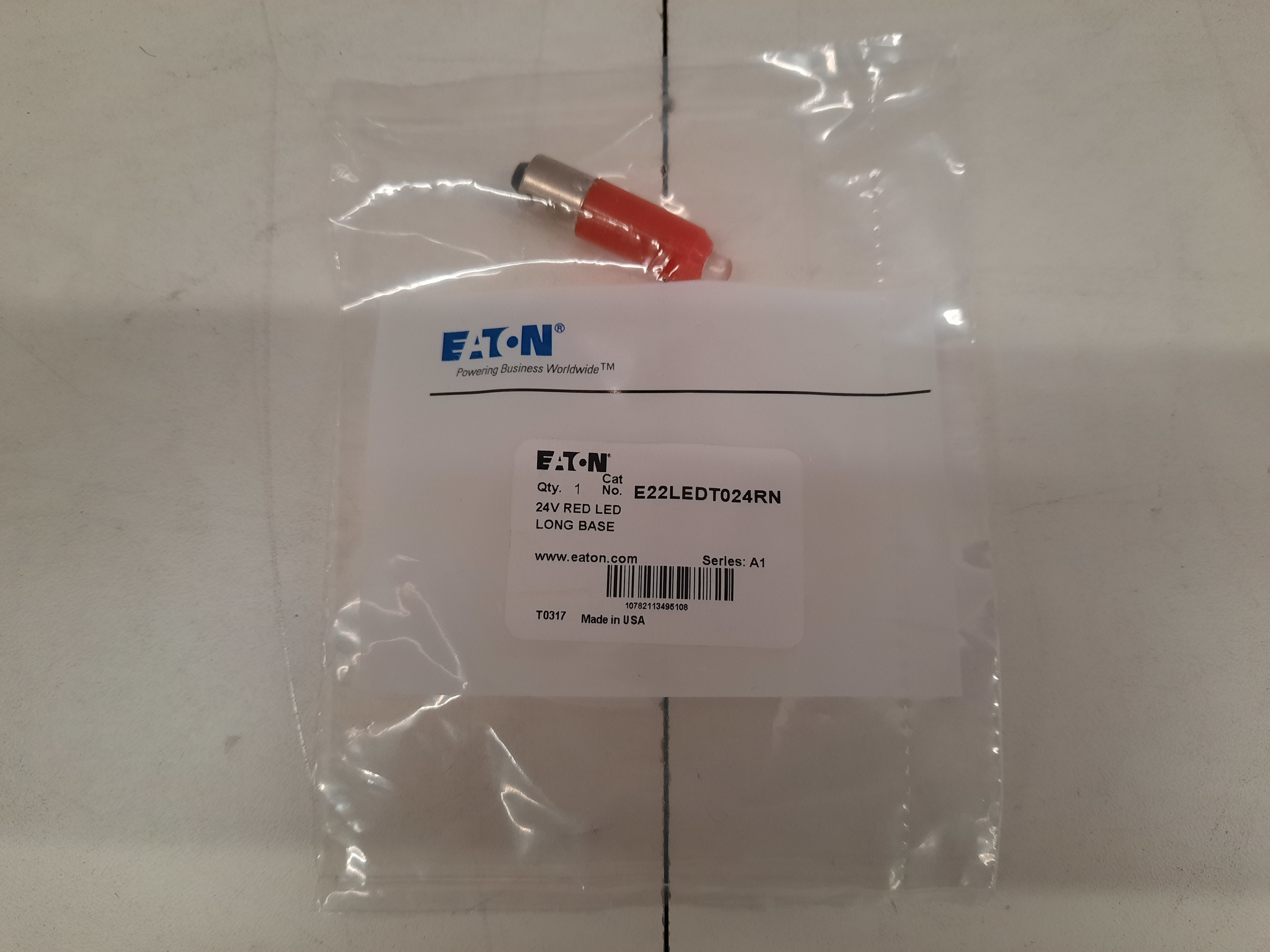 Eaton E22LEDT024RN Pushbuttons
