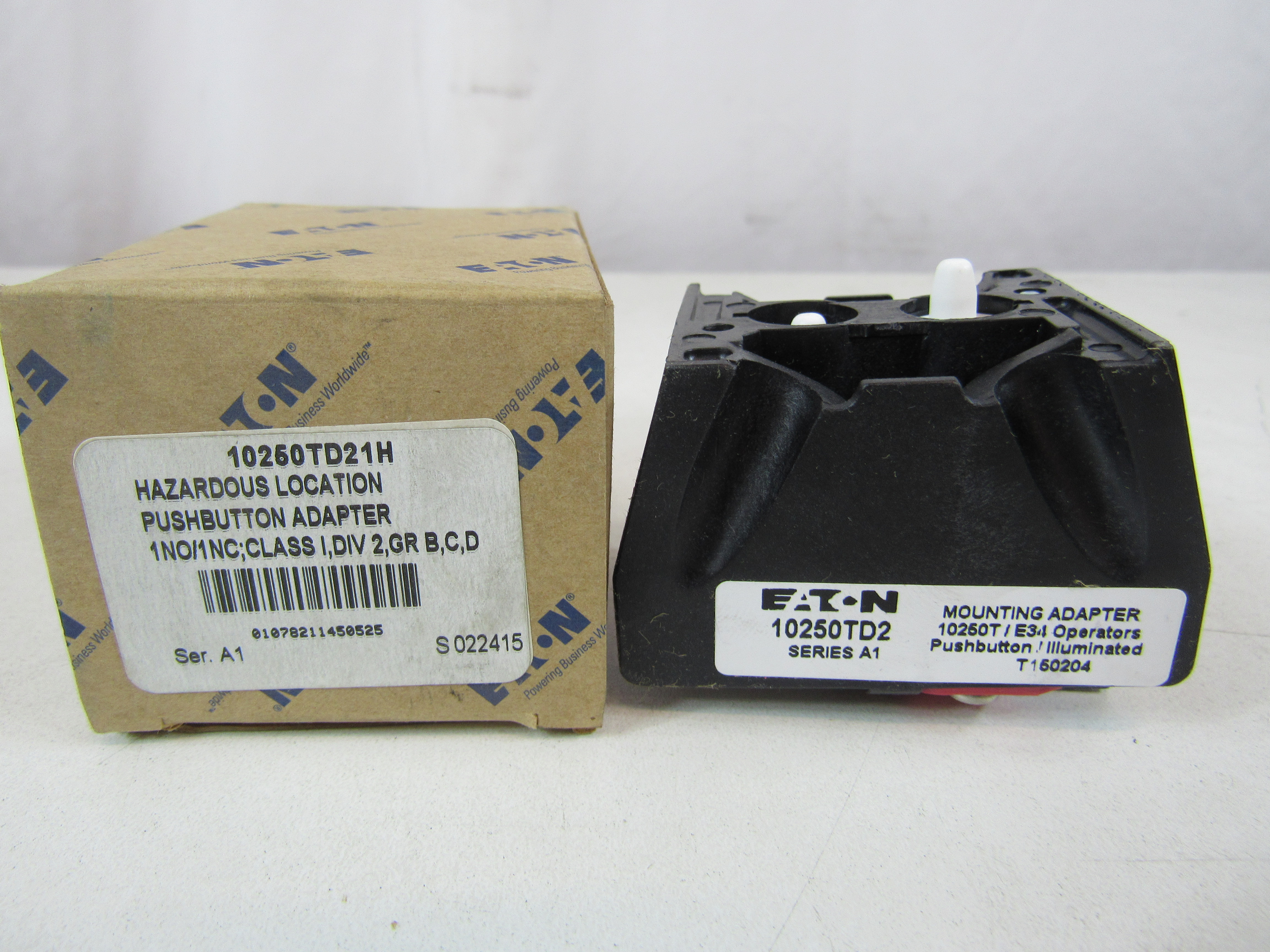 Eaton 10250TD21H Contact Blocks and Other Accessories