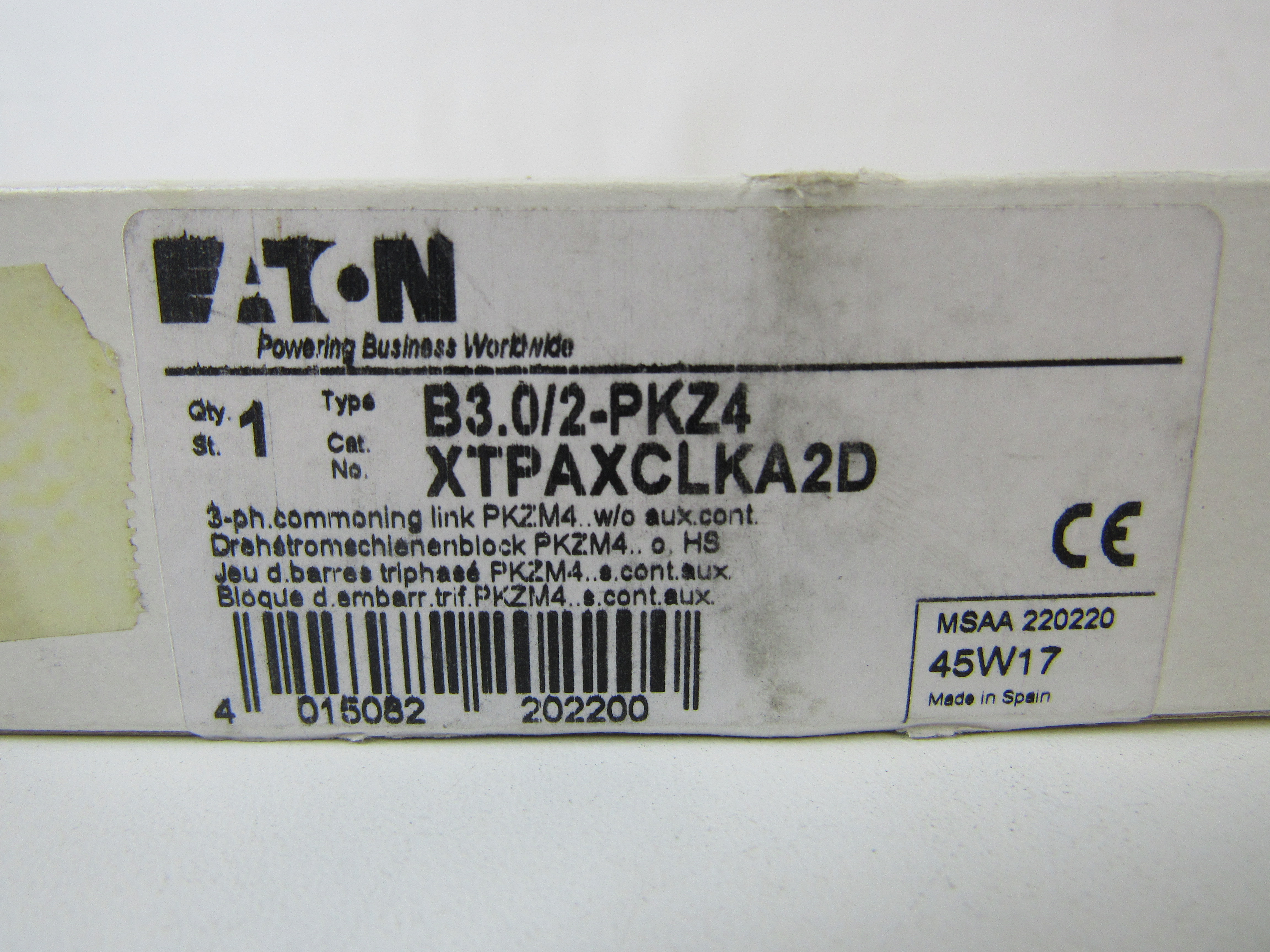 Eaton XTPAXCLKA2D Contactor and Starter Commoning Link