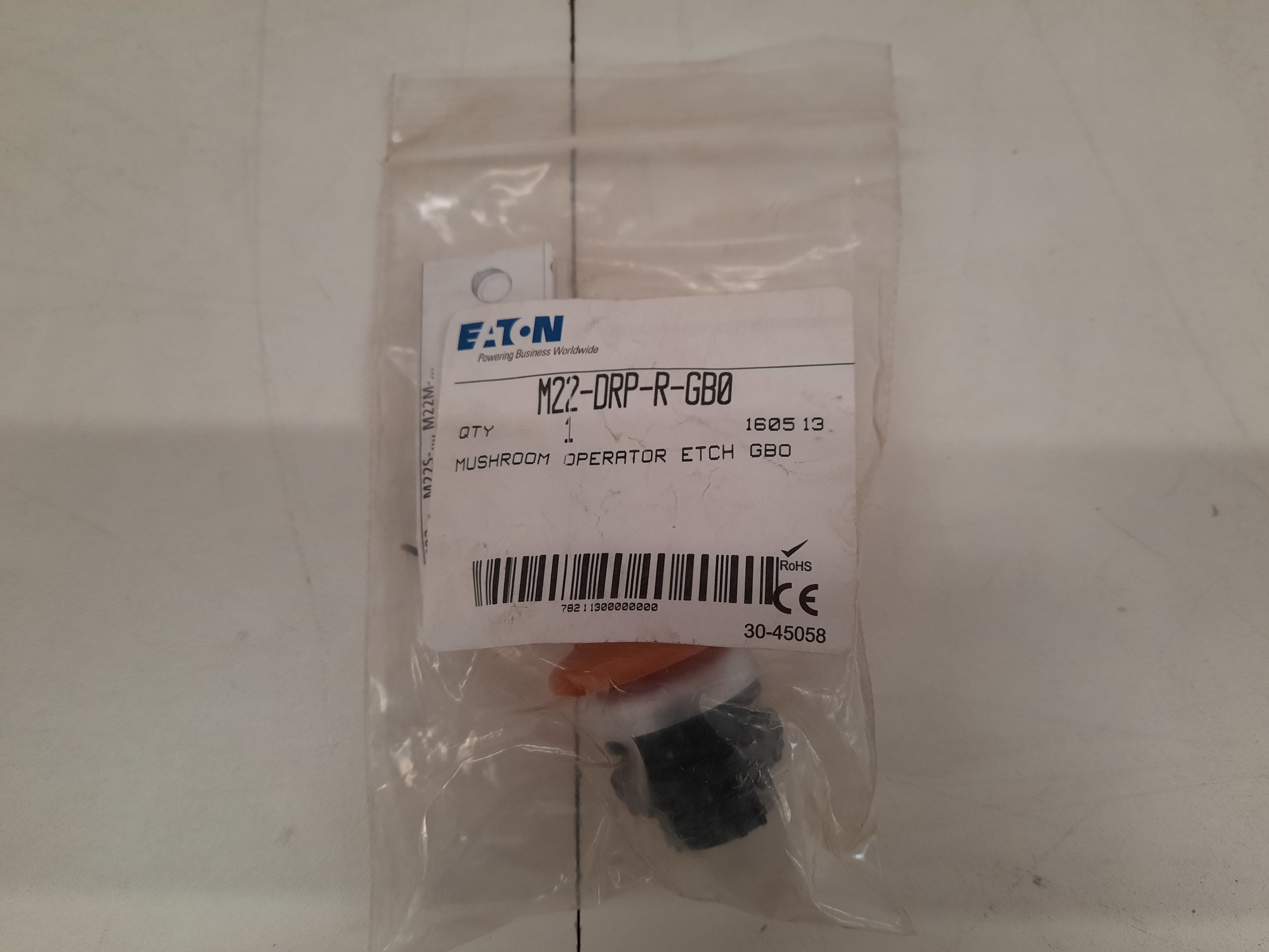 Eaton M22-DRP-R-GB0 Pushbuttons Mushroom Head Red Eaton M22-DRP-R-GB0 Pushbuttons Mushroom Head Red