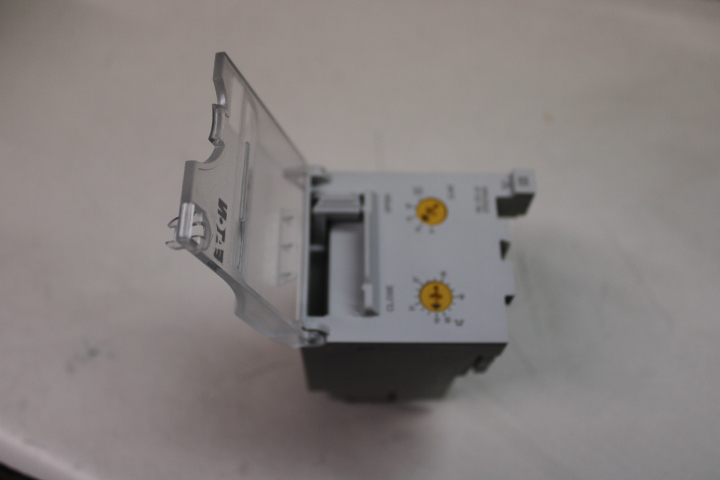 Eaton XTPEXT065D Manual Motor Protector Trip Block