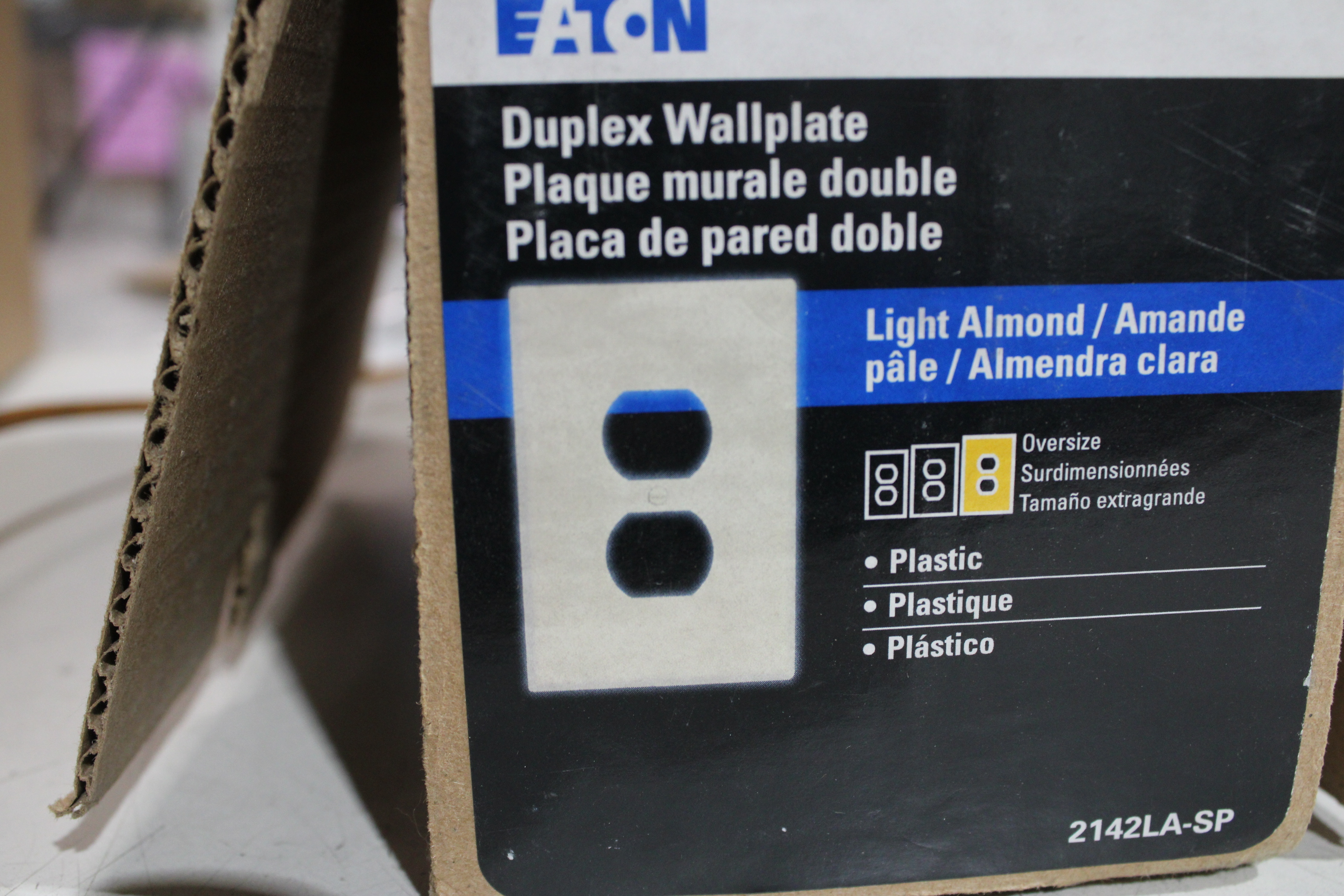 Leviton Manufacturing 40214-00I Telephone Wall Jack
