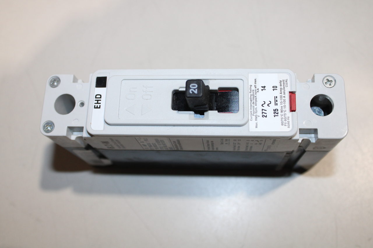 Eaton EHD1020V Non-Interchangeable Trip Circuit Breaker