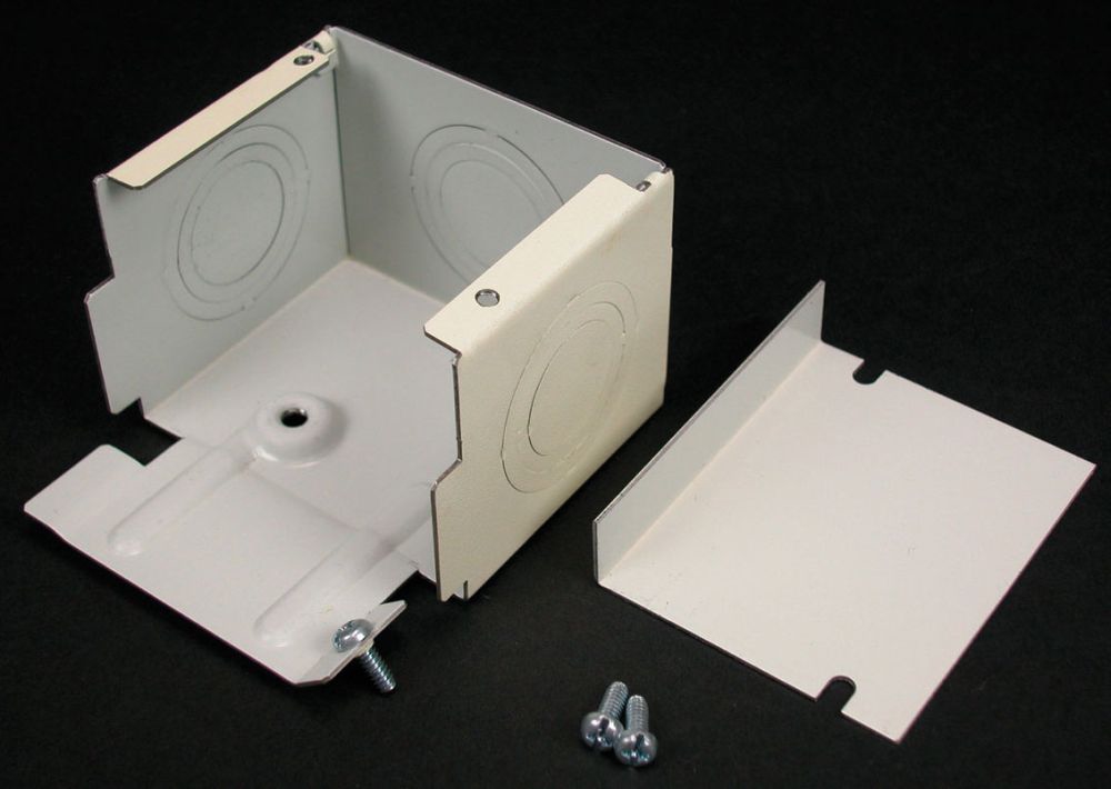 Wiremold V3010C Raceway Entrance End Fitting