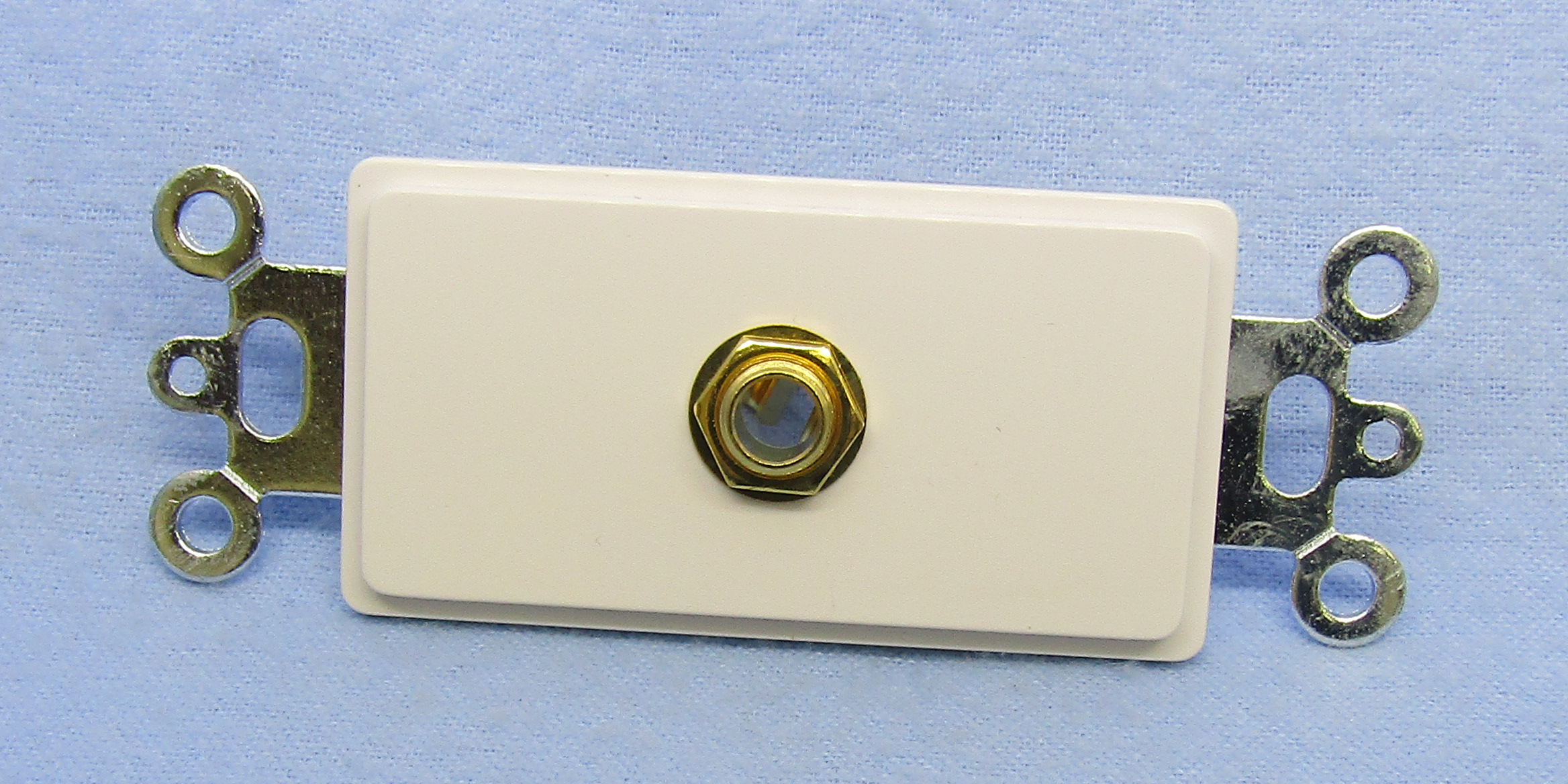 LKG INDUSTRIES 75-1064 Wallplates and Accessories