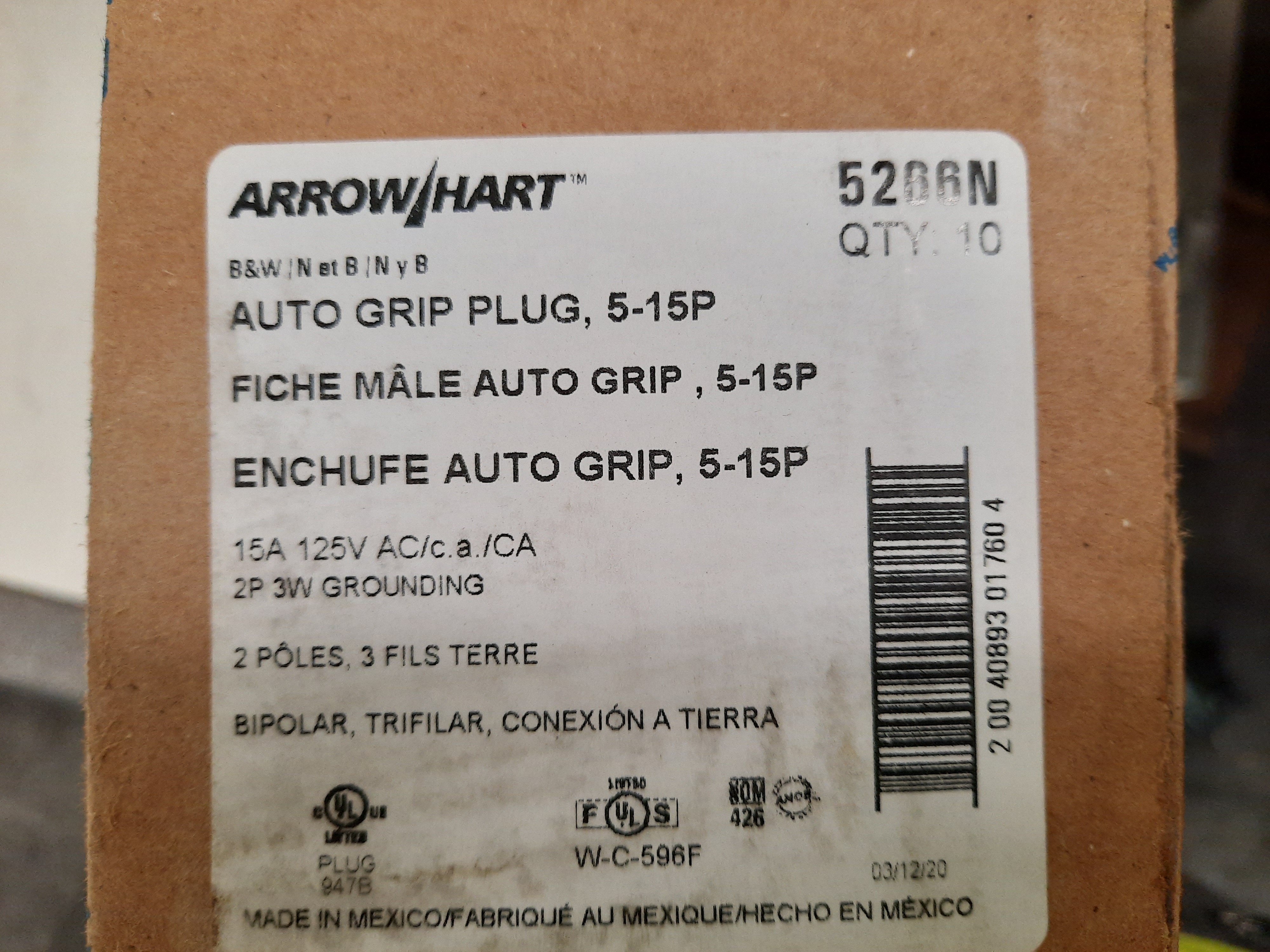 Arrow Hart 5266N Straight Blade Plug