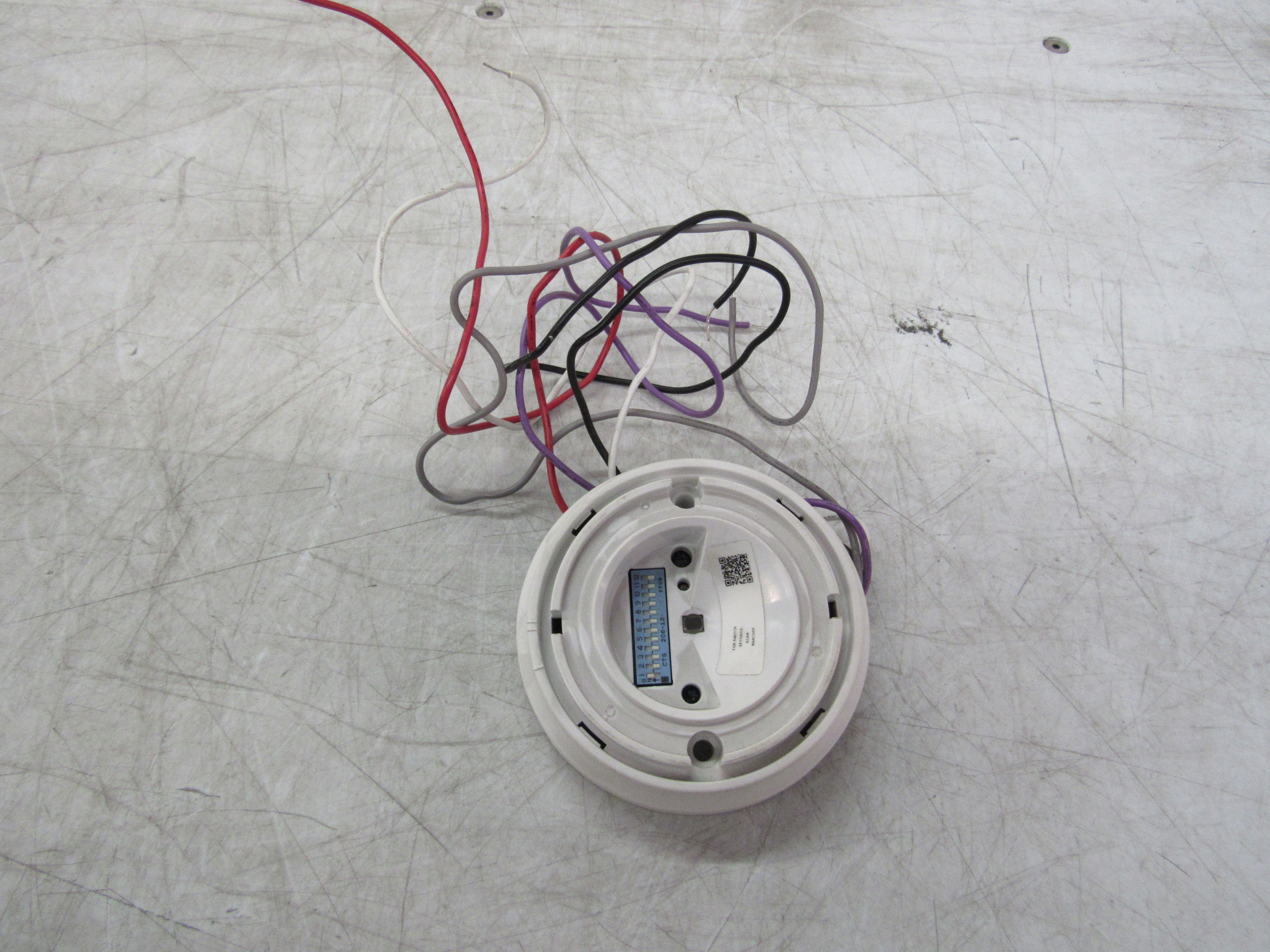 Hubbell WSPSMUNV-D Other Sensors and Switches (Used) Hubbell WSPSMUNV-D Other Sensors and Switches (Used)