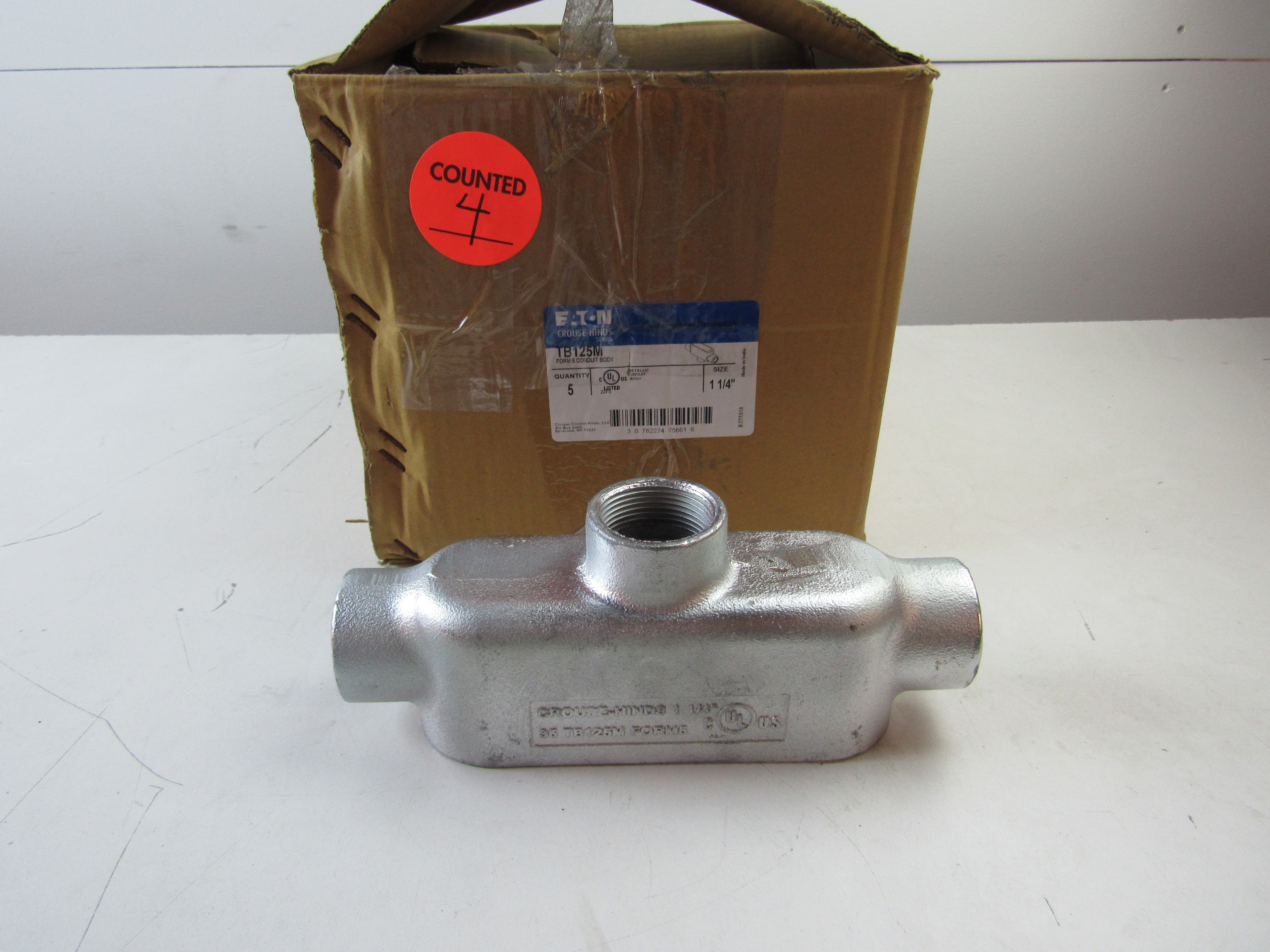 Eaton TB125M Conduit