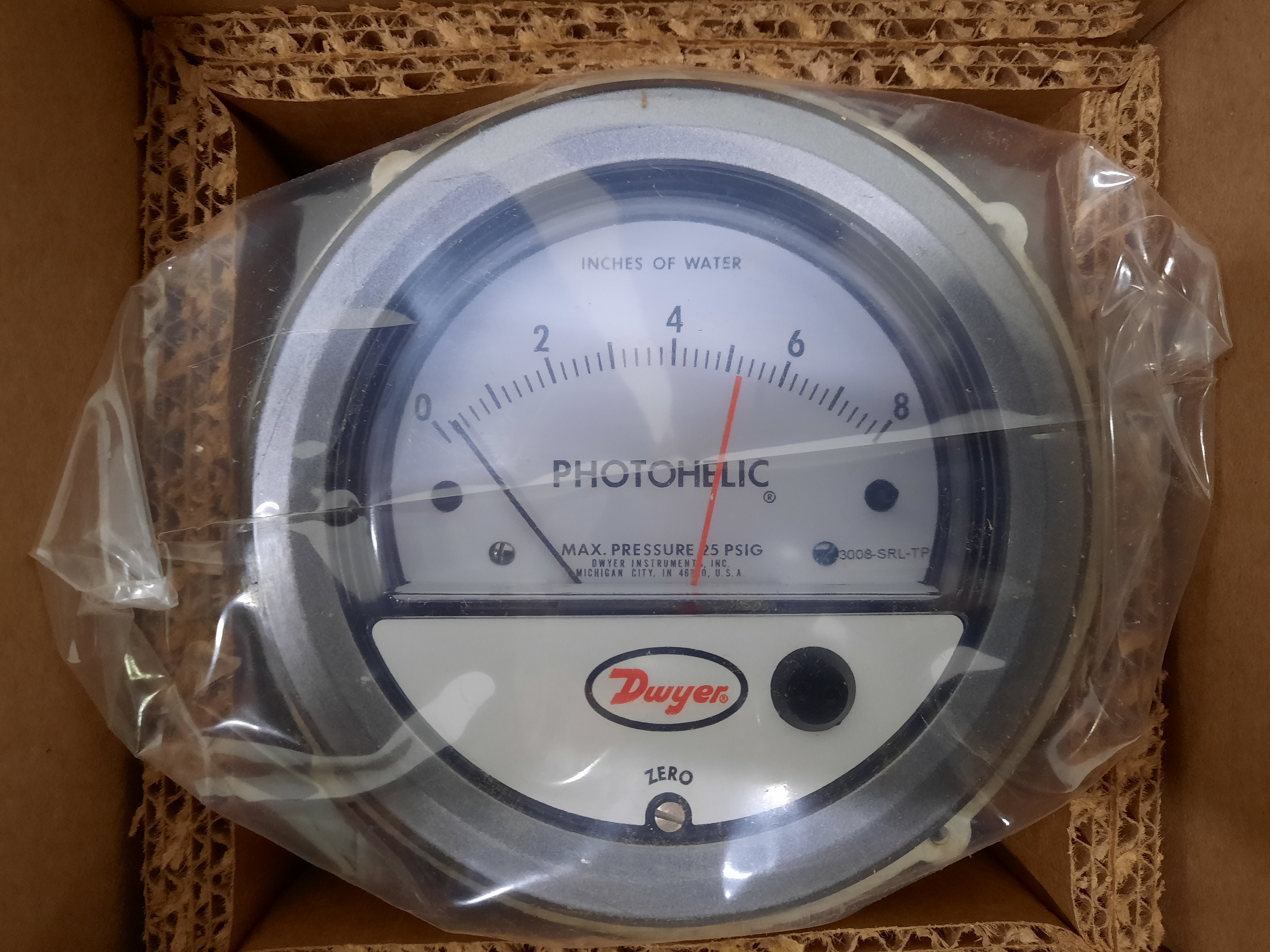 Dwyer Instruments SF-423828 Pressure Switch