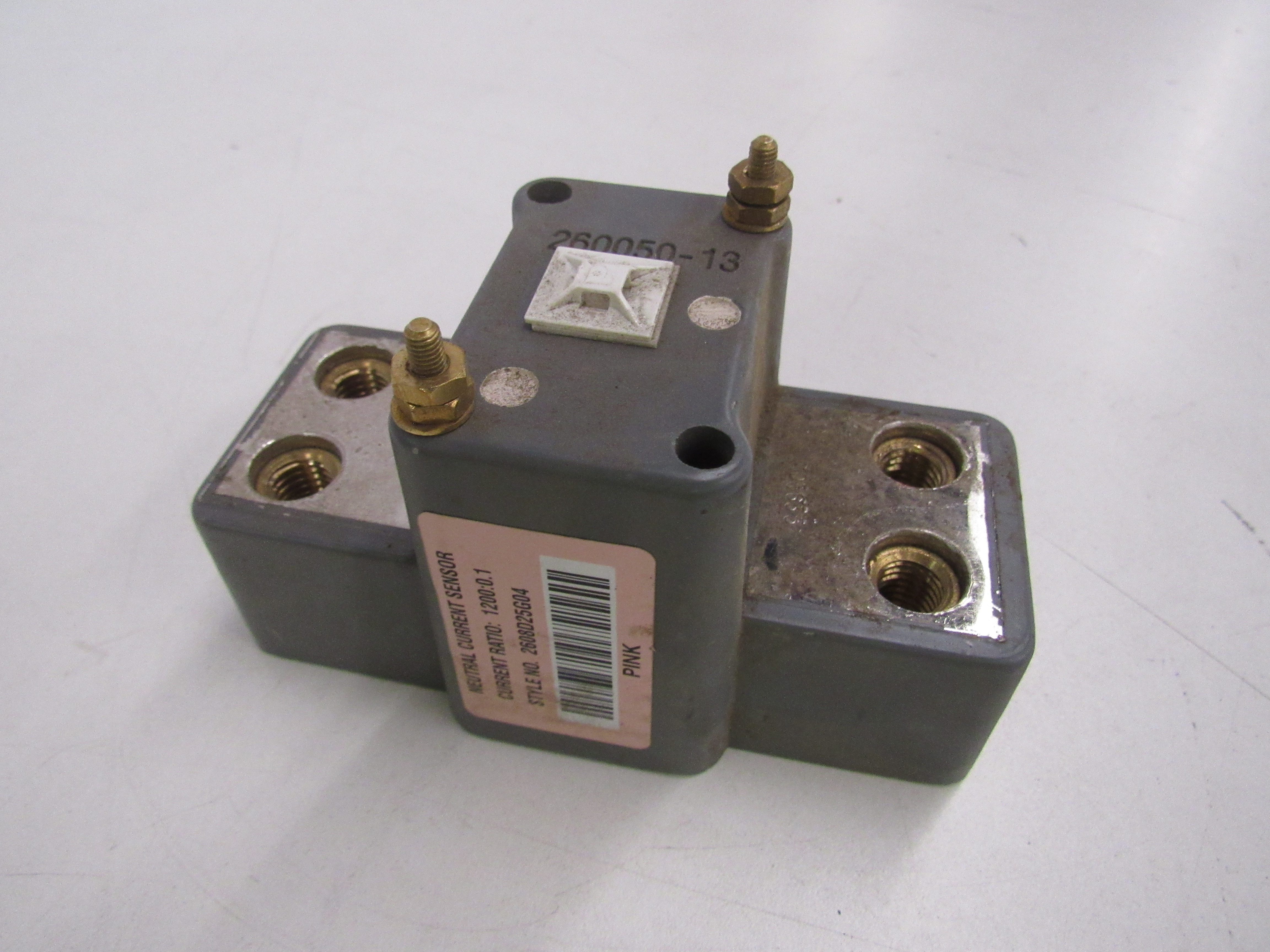 Eaton MTR1015-13 Other Sensors and Switches Neutral Current (Used) Eaton MTR1015-13 Other Sensors and Switches Neutral Current (Used)