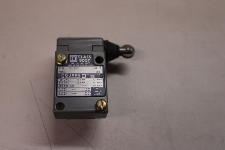 Square D 9007BO52F Limit Switches EA (Repackaged)