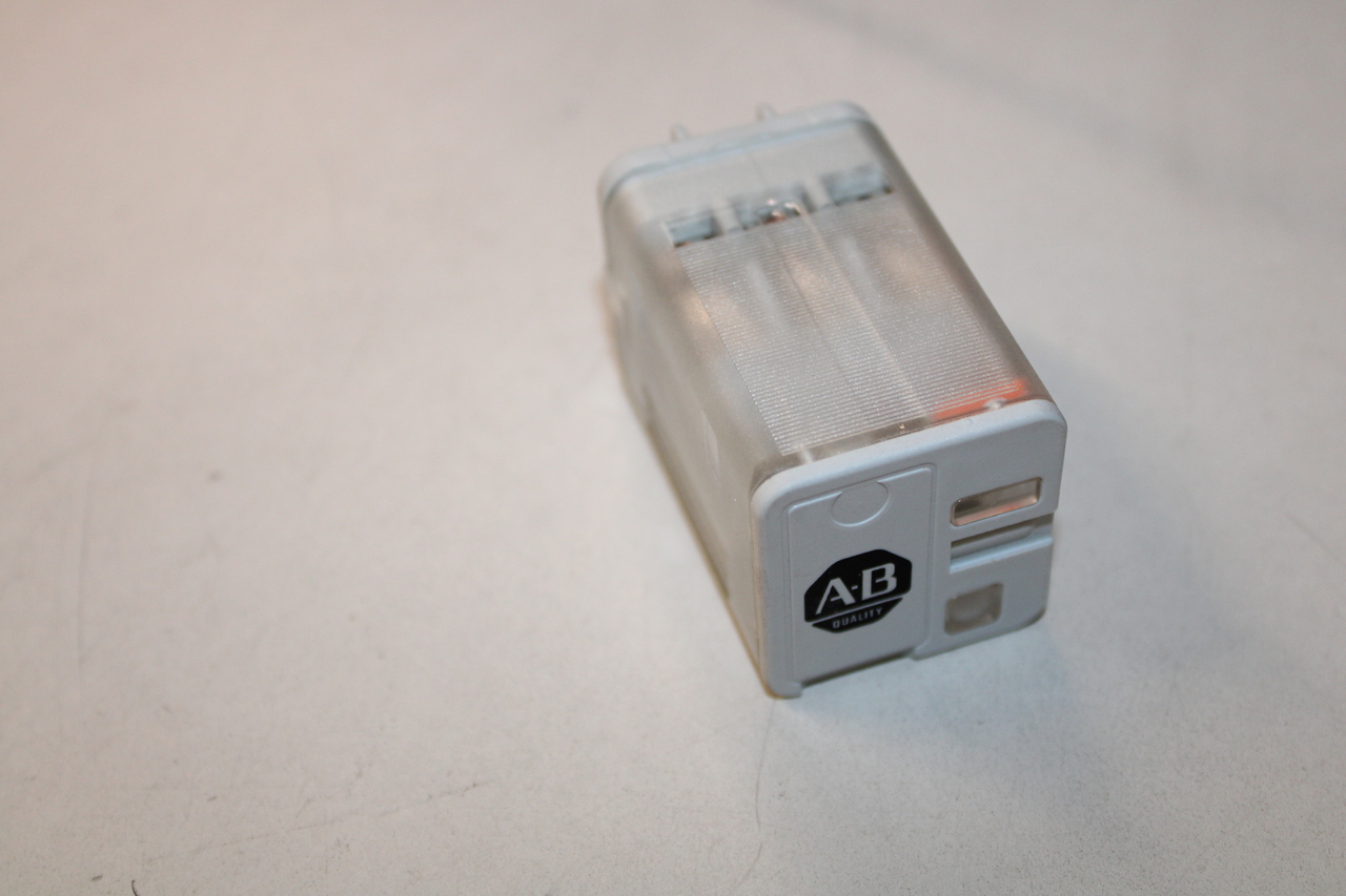 Allen Bradley 700-HB33Z24-A Relays