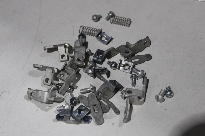 Cutler-Hammer 6-2-4 Contact Accessories Cutler-Hammer 6-2-4 Contact Accessories