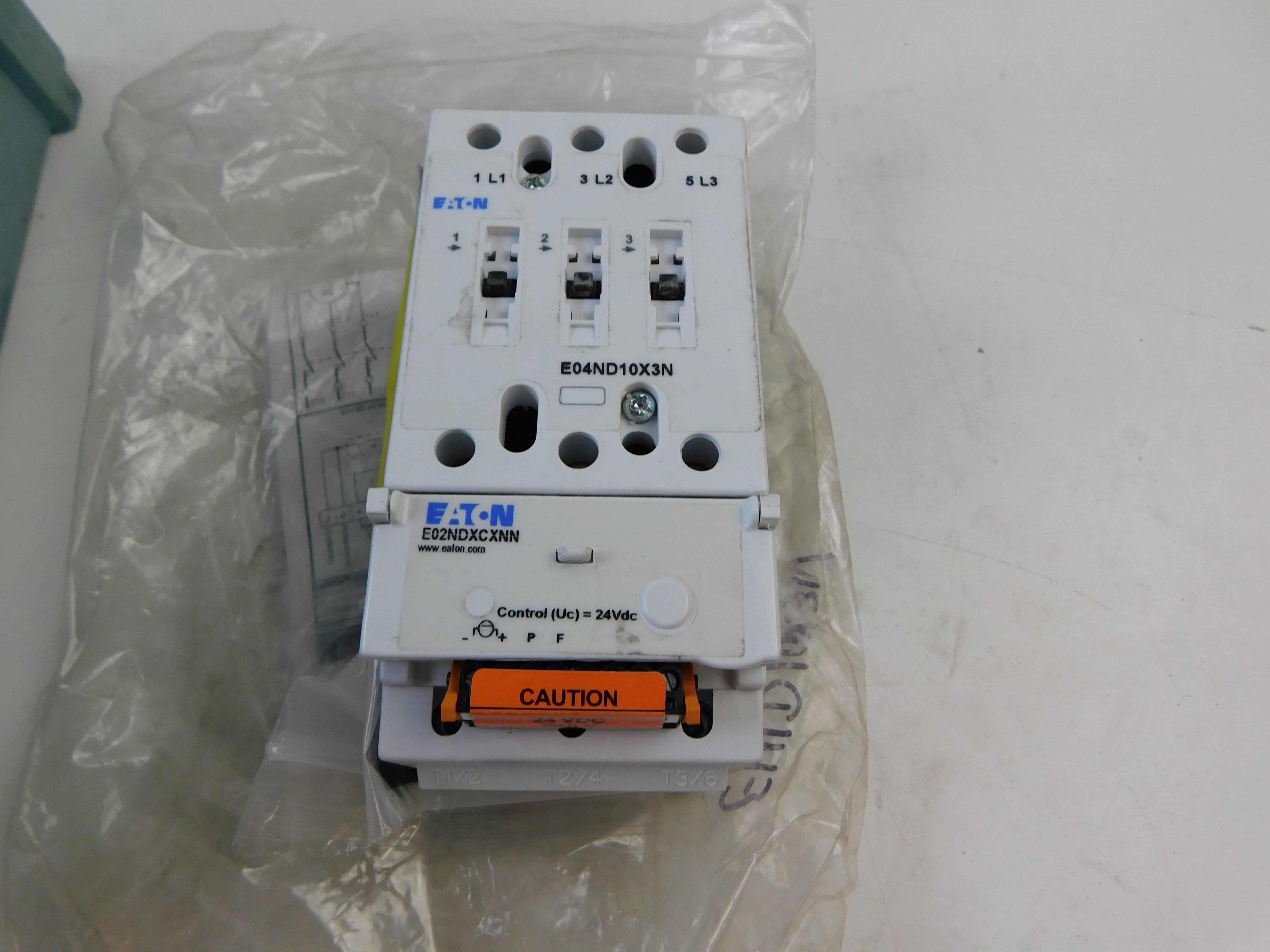 Eaton E111D10X3N Electro Mechanical Line Contactor (Repackaged)