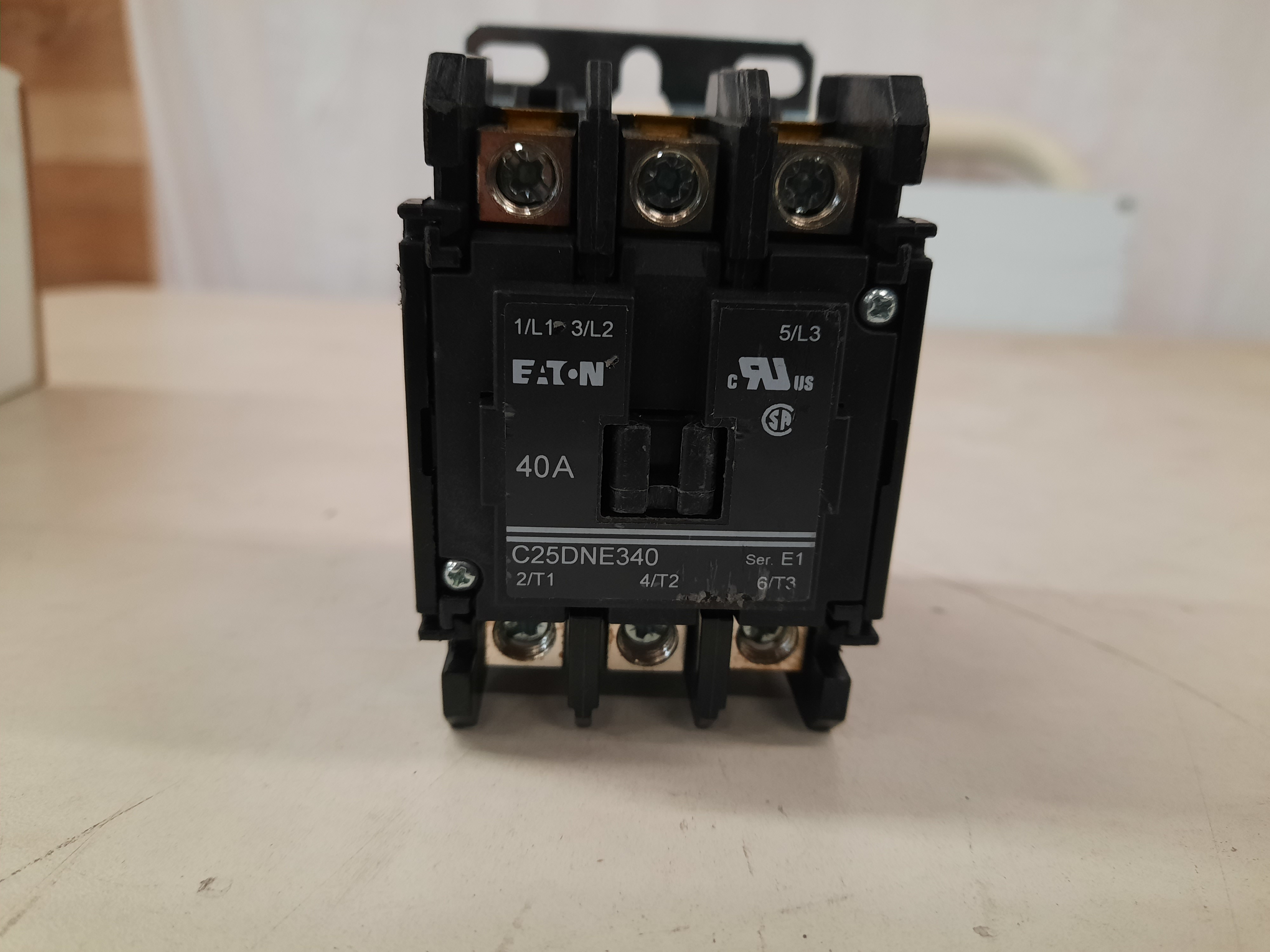 Eaton C25DNE340T Definite Purpose Contactors (Repackaged)