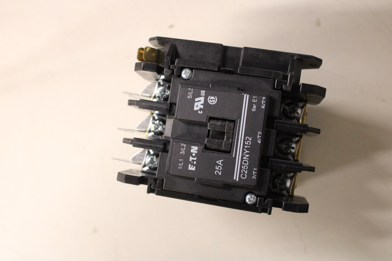 Eaton C25DNY152BL Definite Purpose Contactors Eaton C25DNY152BL Definite Purpose Contactors