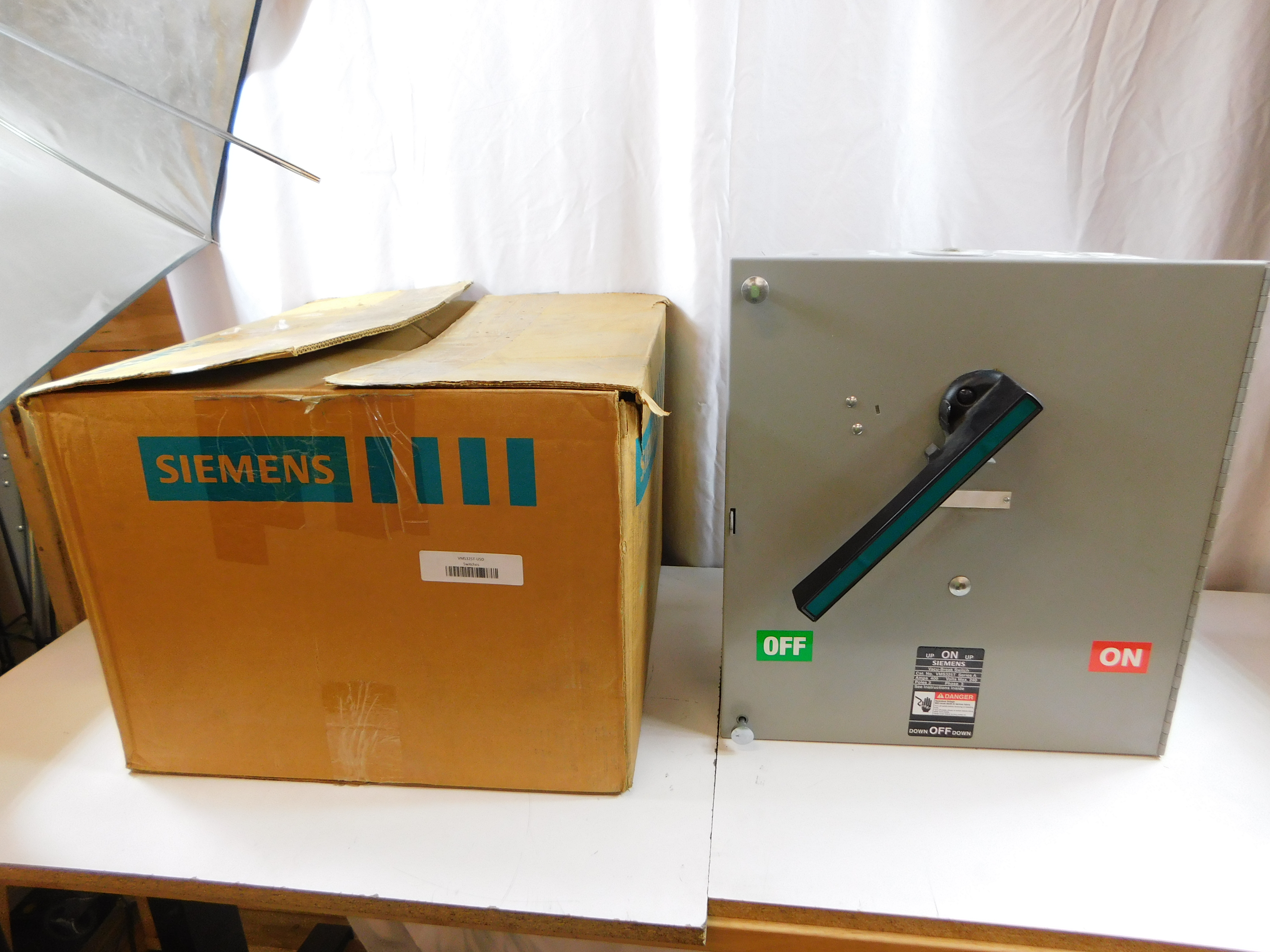 Siemens VMS325T Safety Switches (Used)
