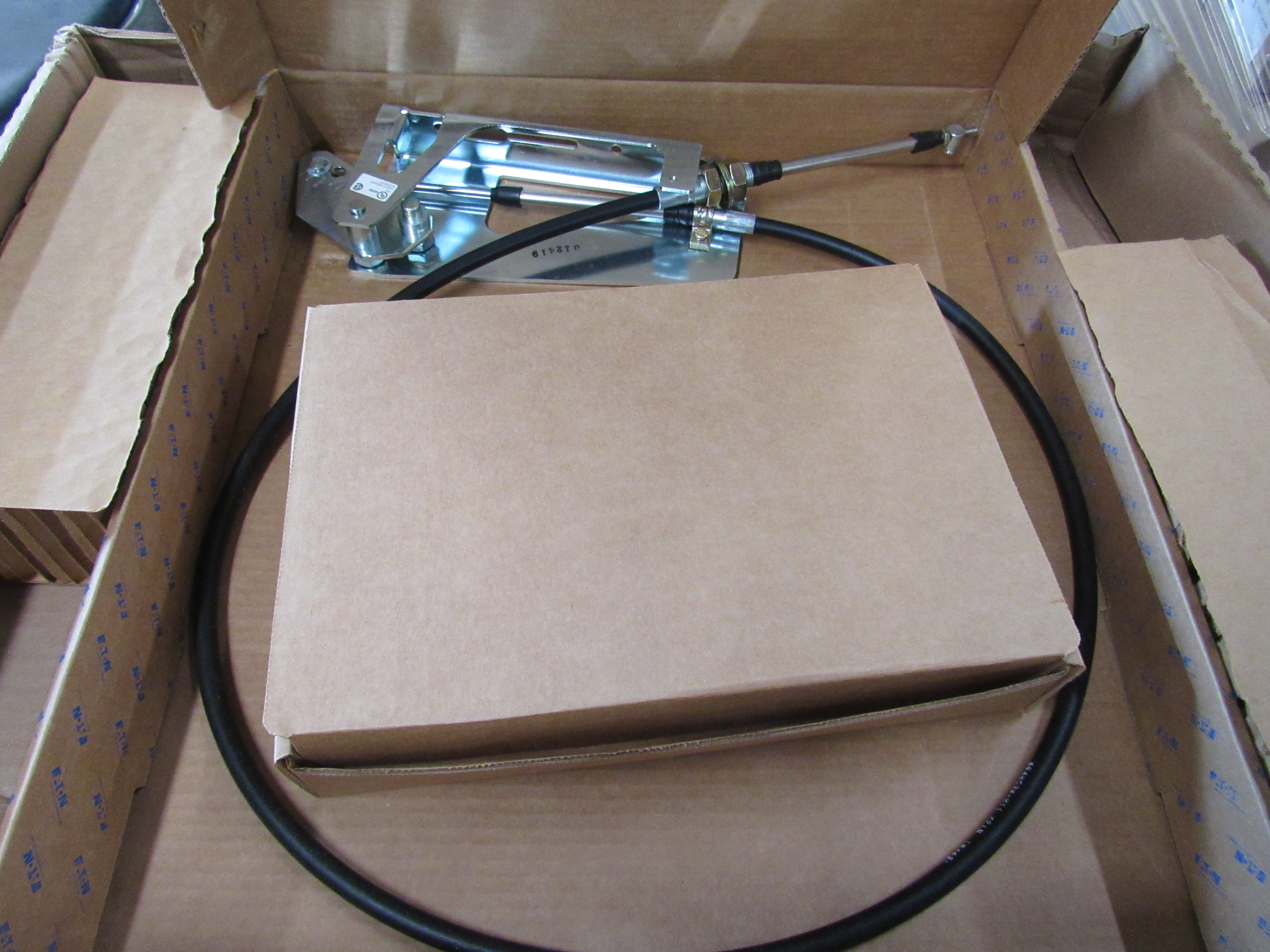Eaton OLI6CAKIT Switch Accessories