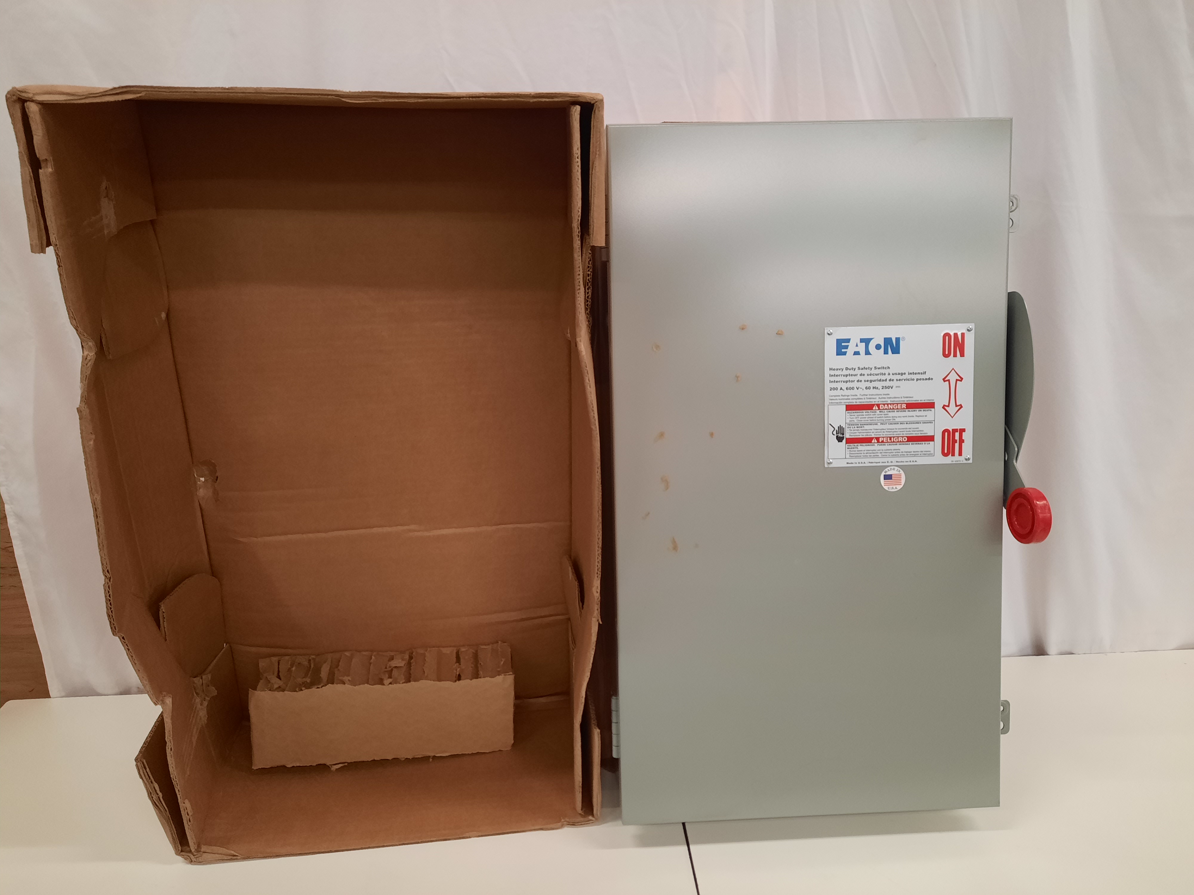 Eaton DH364UGKN2G Safety Switches