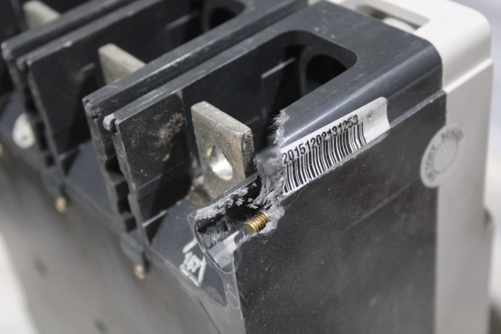 Eaton CKDPV4350W Molded Case Breakers (MCCBs) (Damaged, For Parts or Repair)