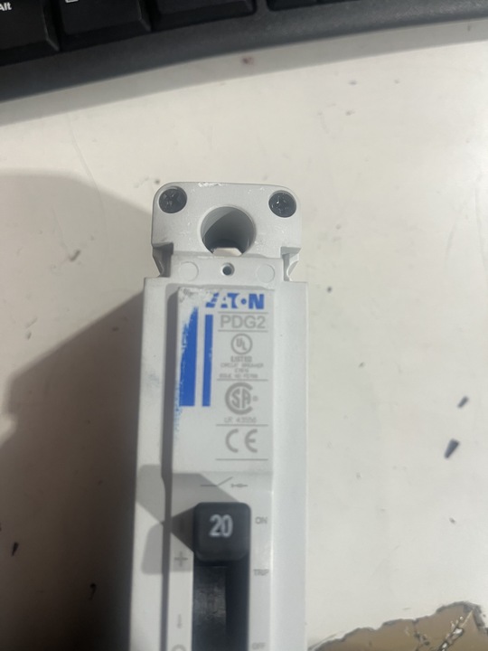 Eaton PDG21M0020TFFL Molded Case Breakers (MCCBs) (Aesthetic Defect)