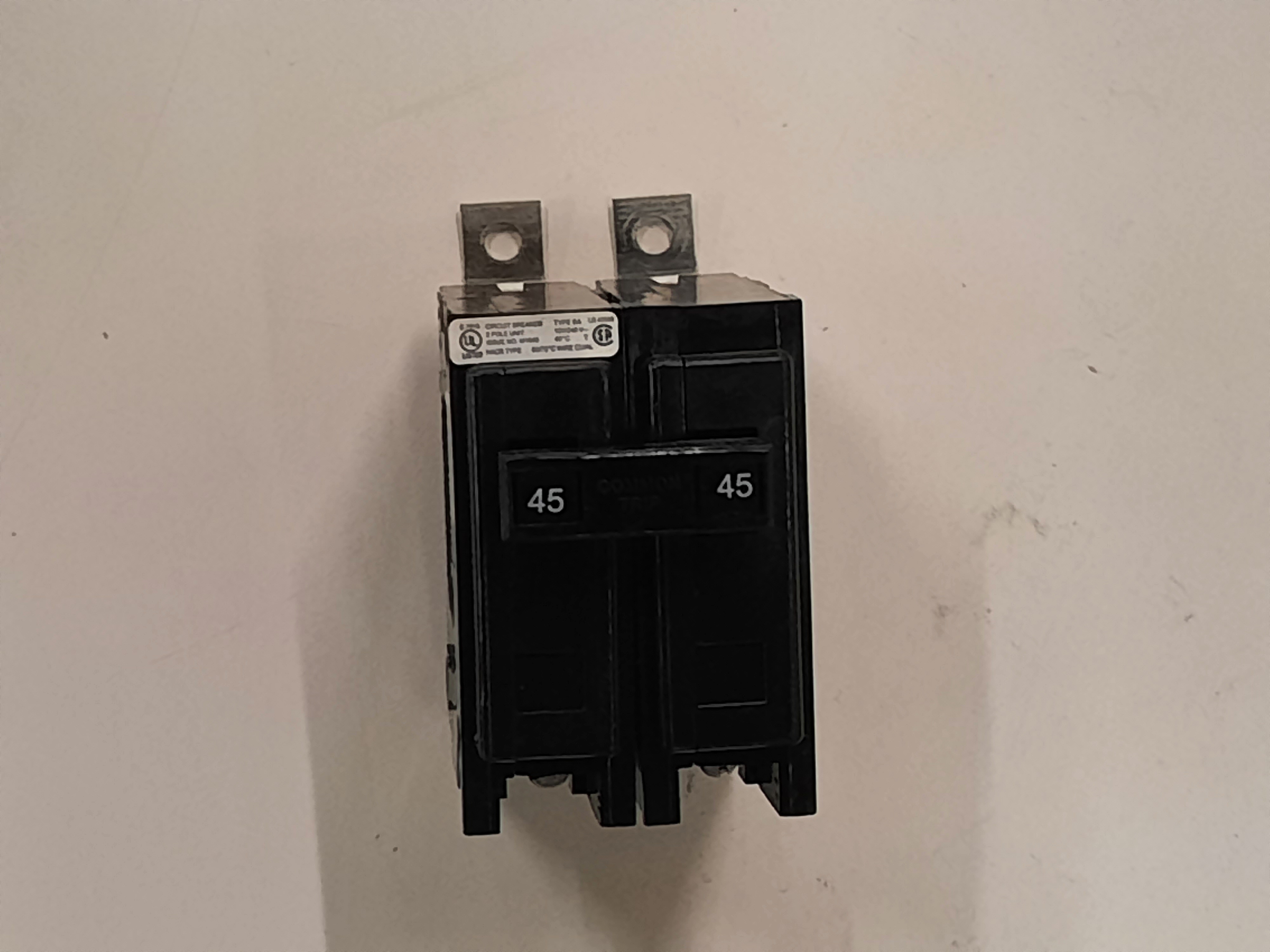 Eaton BAB2045 Circuit Breaker (Used)