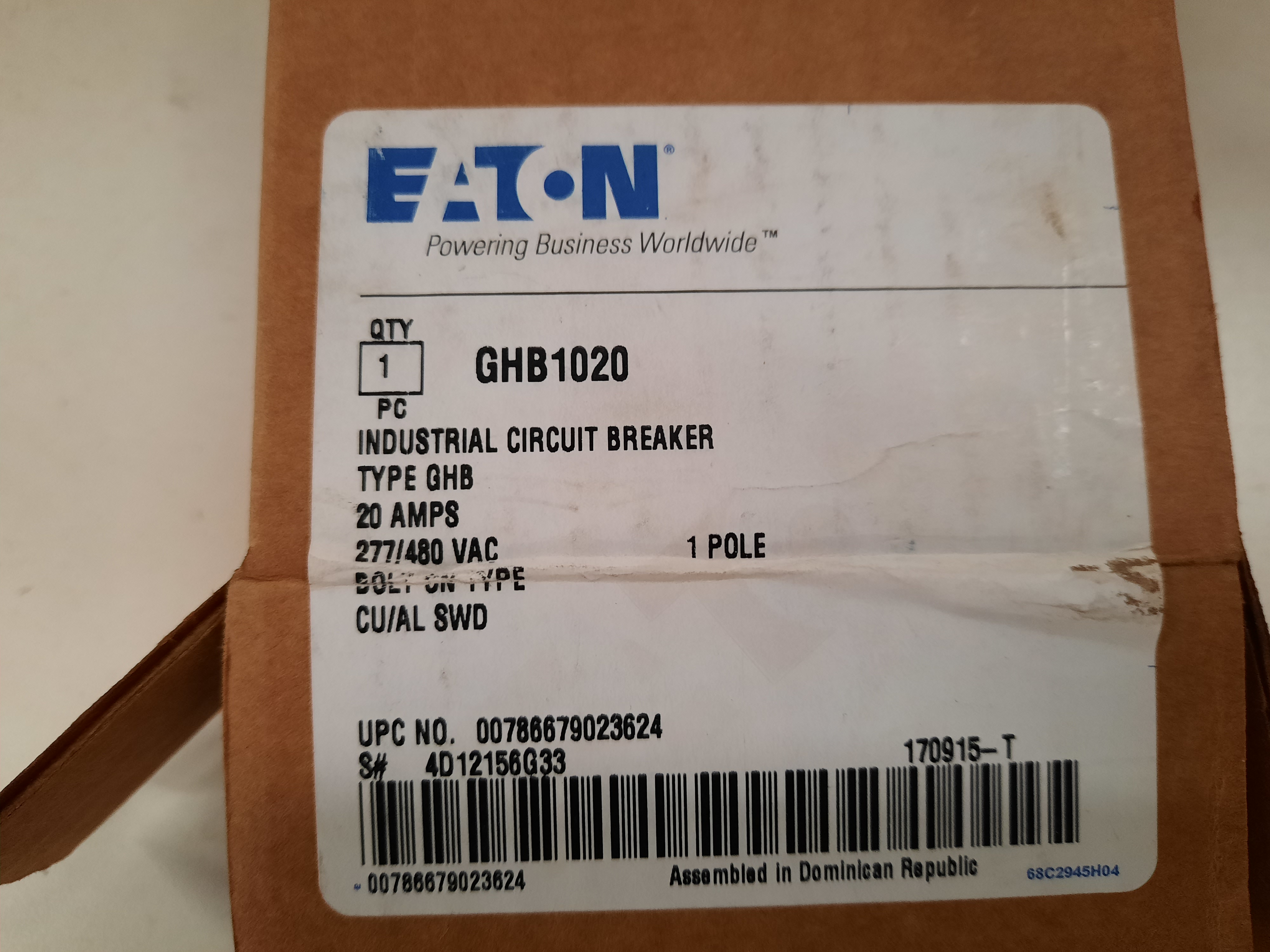 Eaton GHB1020 Non-Interchangeable Trip Circuit Breaker