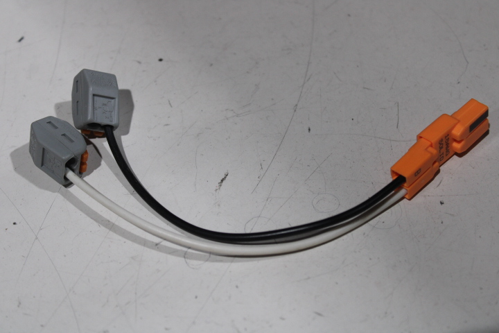 Sylvania 75107-0 Lighting Parts/Wiring & Accessories (Damaged, For Parts or Repair)