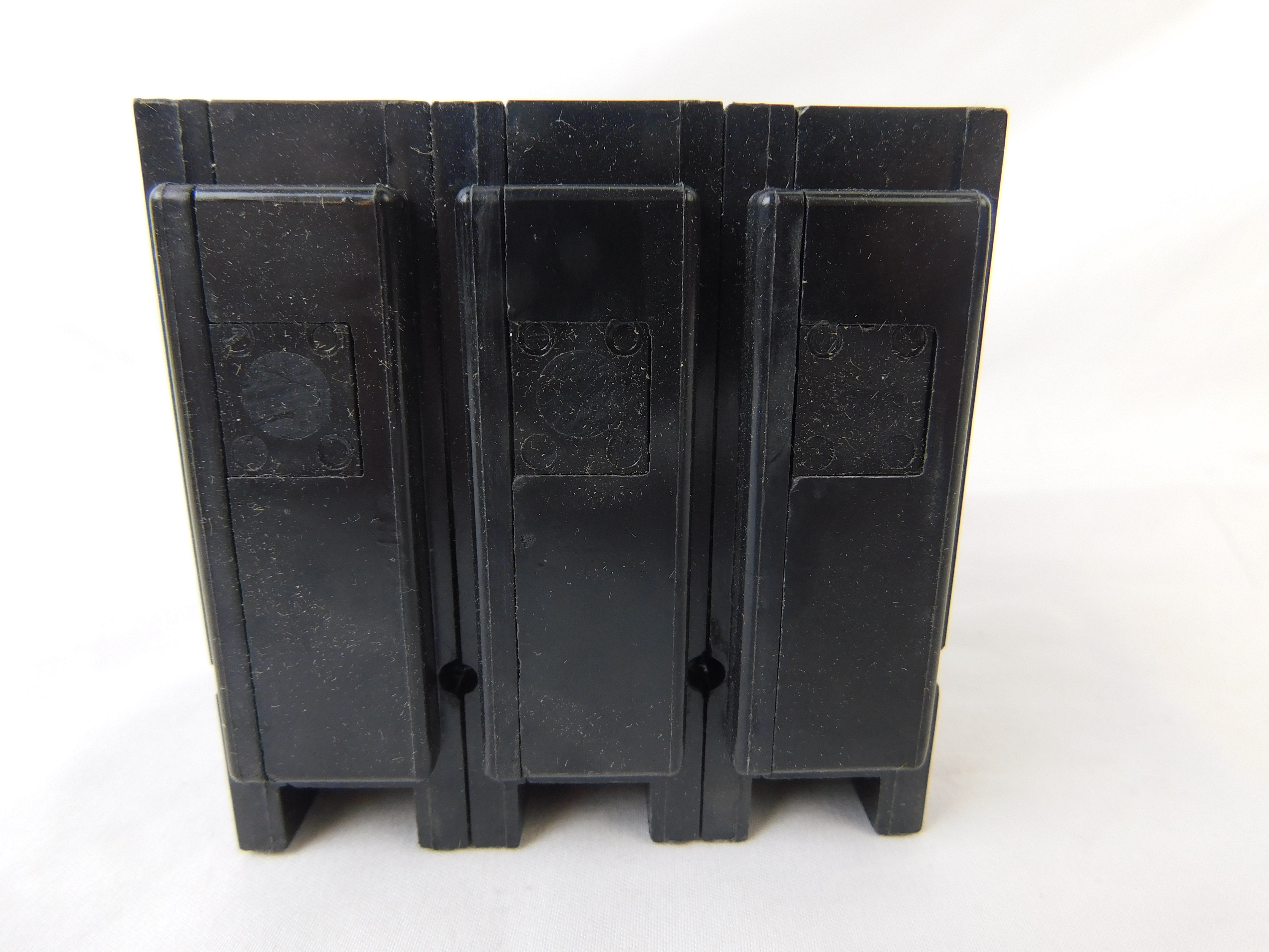 Eaton 3BRSF150 Load Center Main/Sub-Feed Lug Block