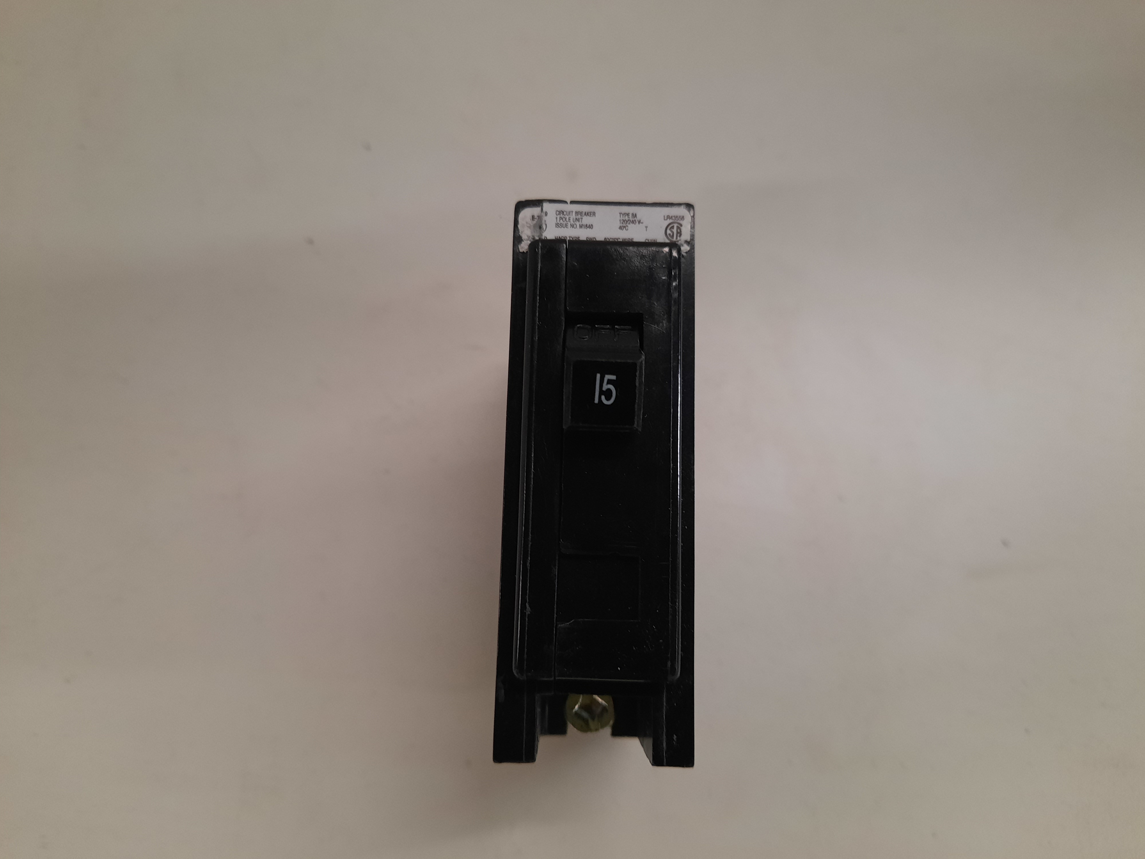Eaton BAB1015 Circuit Breaker (Used)