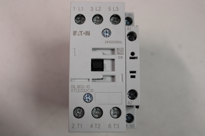 Eaton XTCE032C10T Contactor