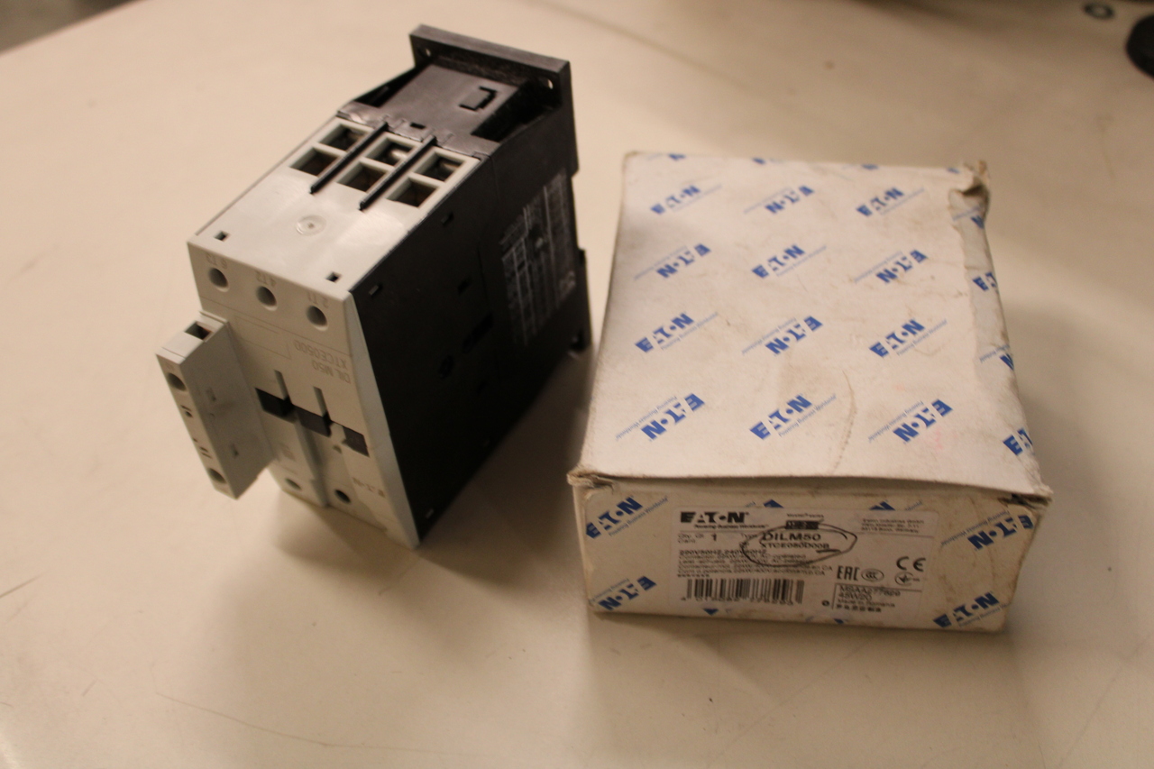 Eaton XTCE050D00B Contactor
