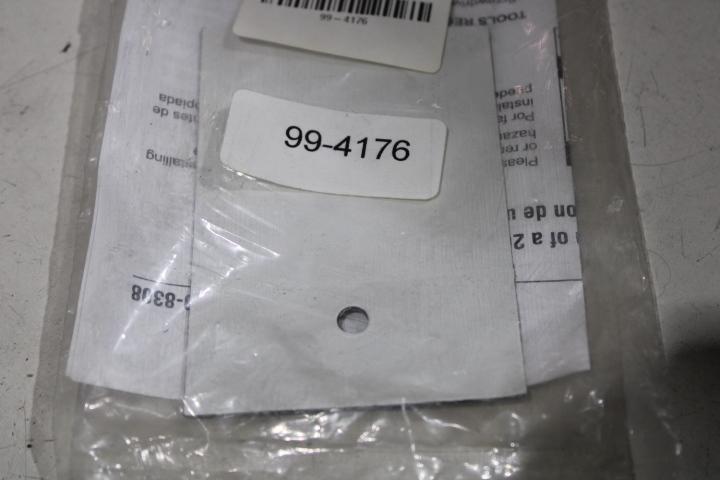 Eaton 99-4176 Circuit Breaker Accessories