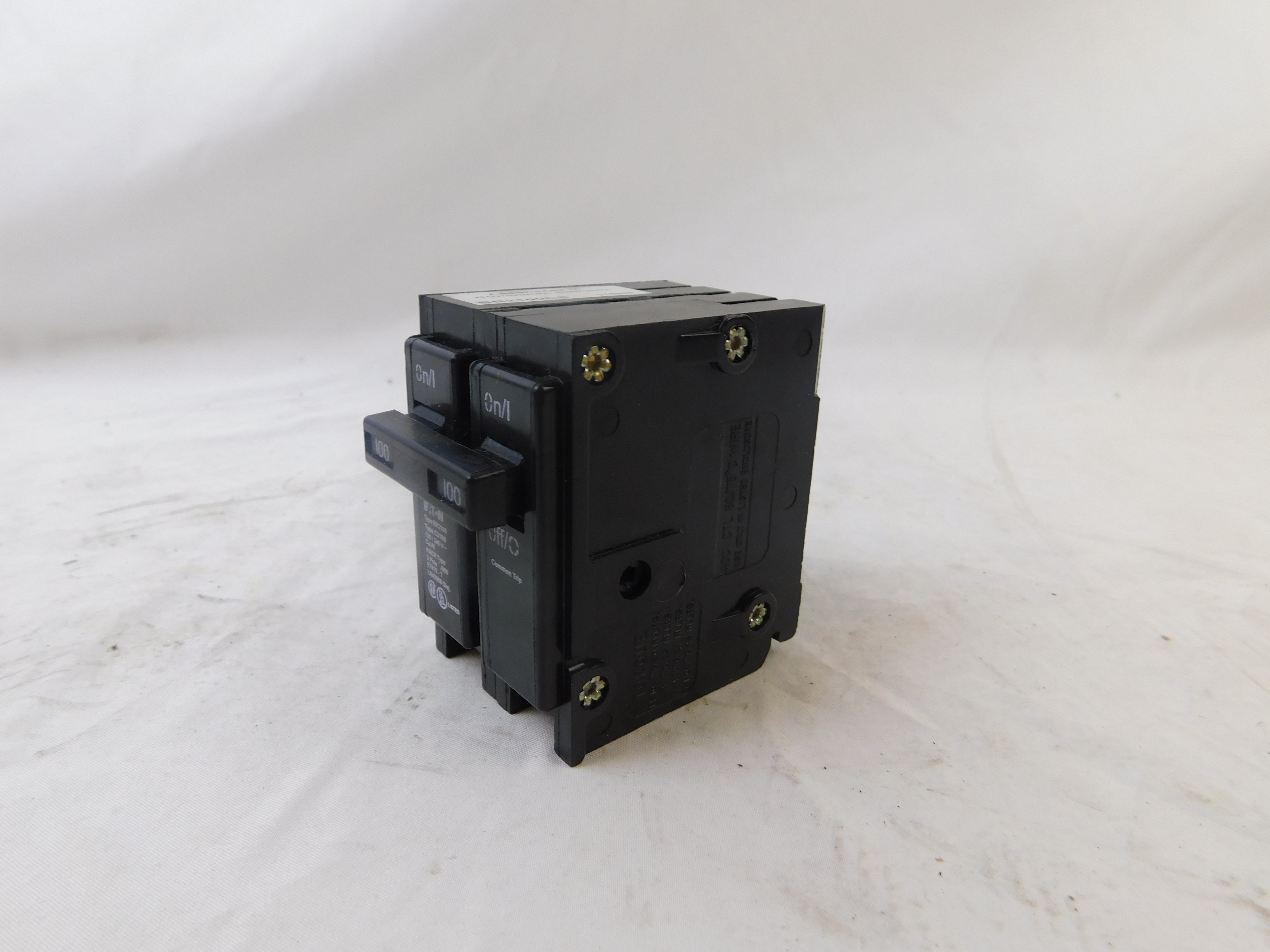 Eaton BR2100 Miniature Circuit Breakers (MCBs)