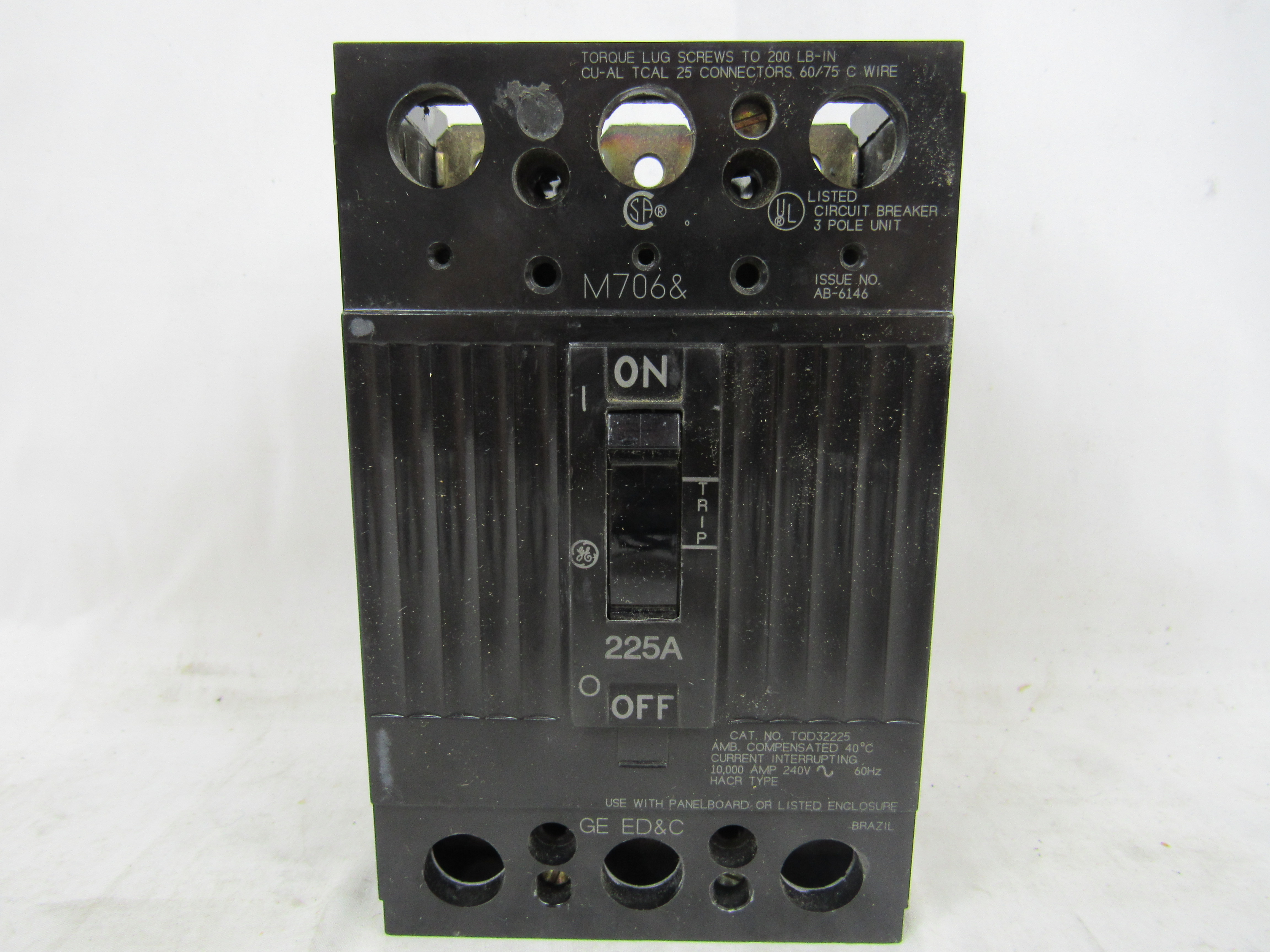 GE TQD32225 Molded Case Breakers (MCCBs)