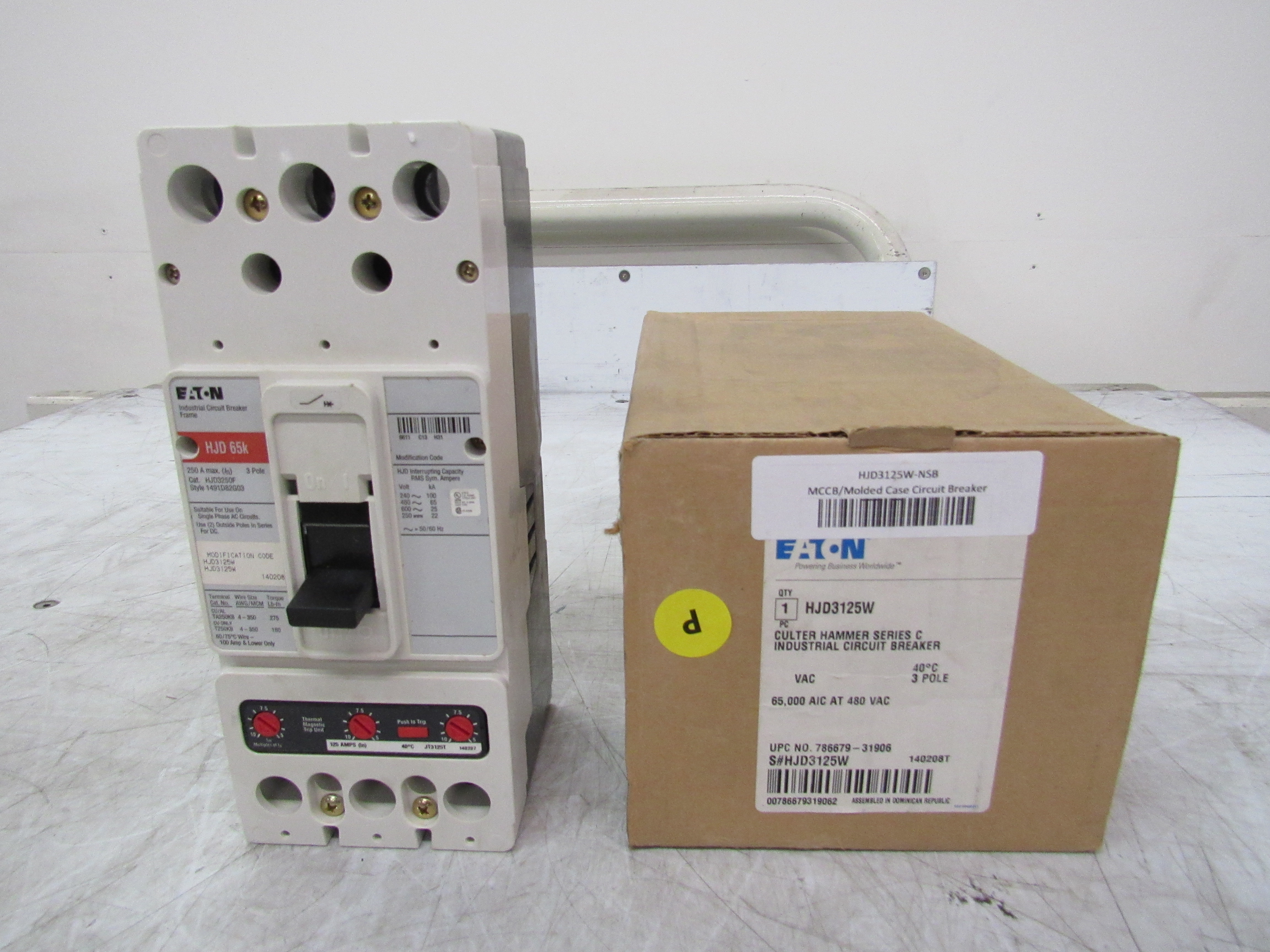 Eaton HJD3125W Molded Case Breakers (MCCBs)