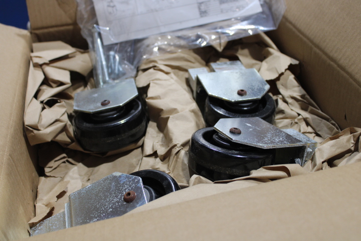 Eaton 68C5010G01 Circuit Breaker Accessories