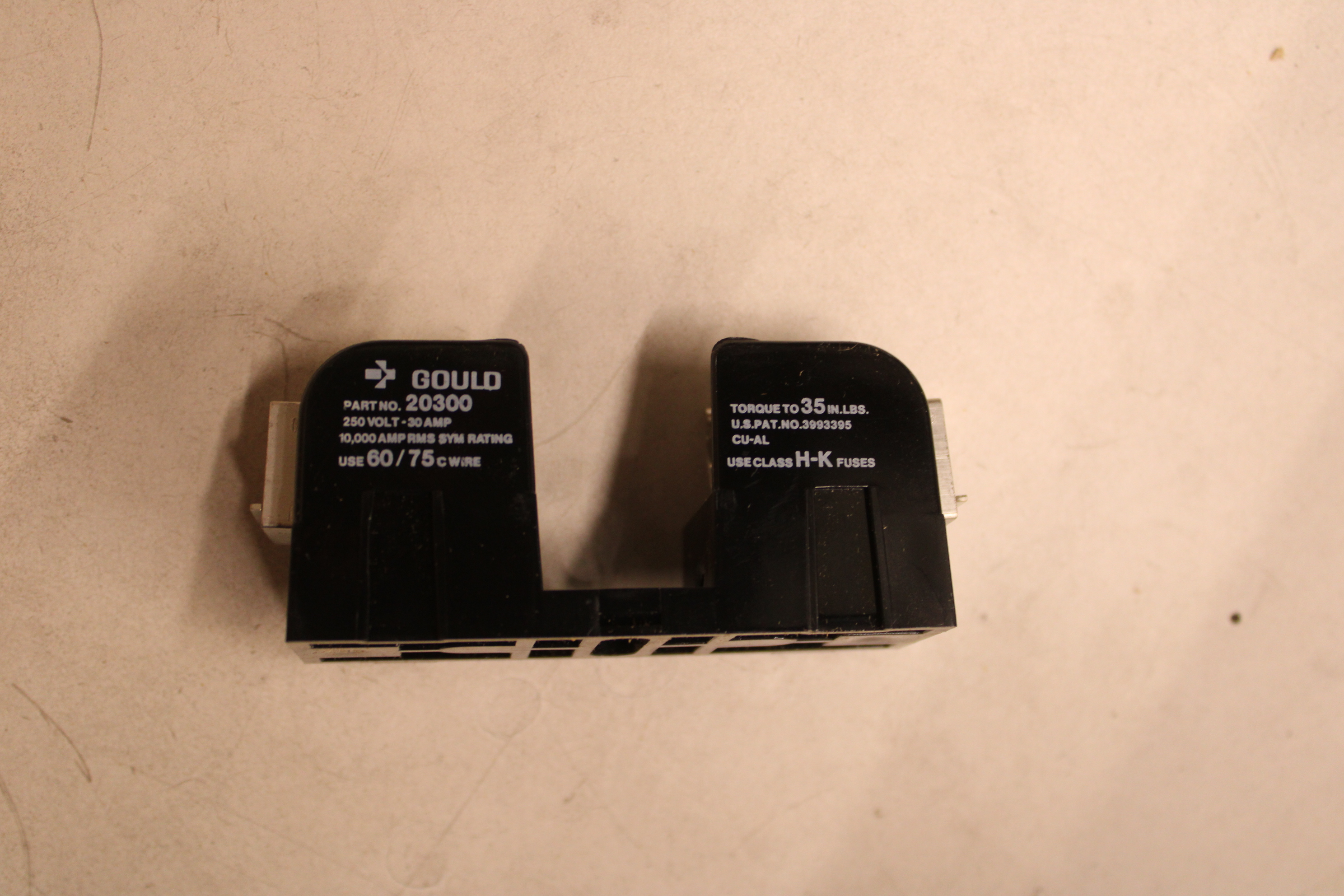 Ferraz Shawmut 20300 Fuse Blocks and Holders
