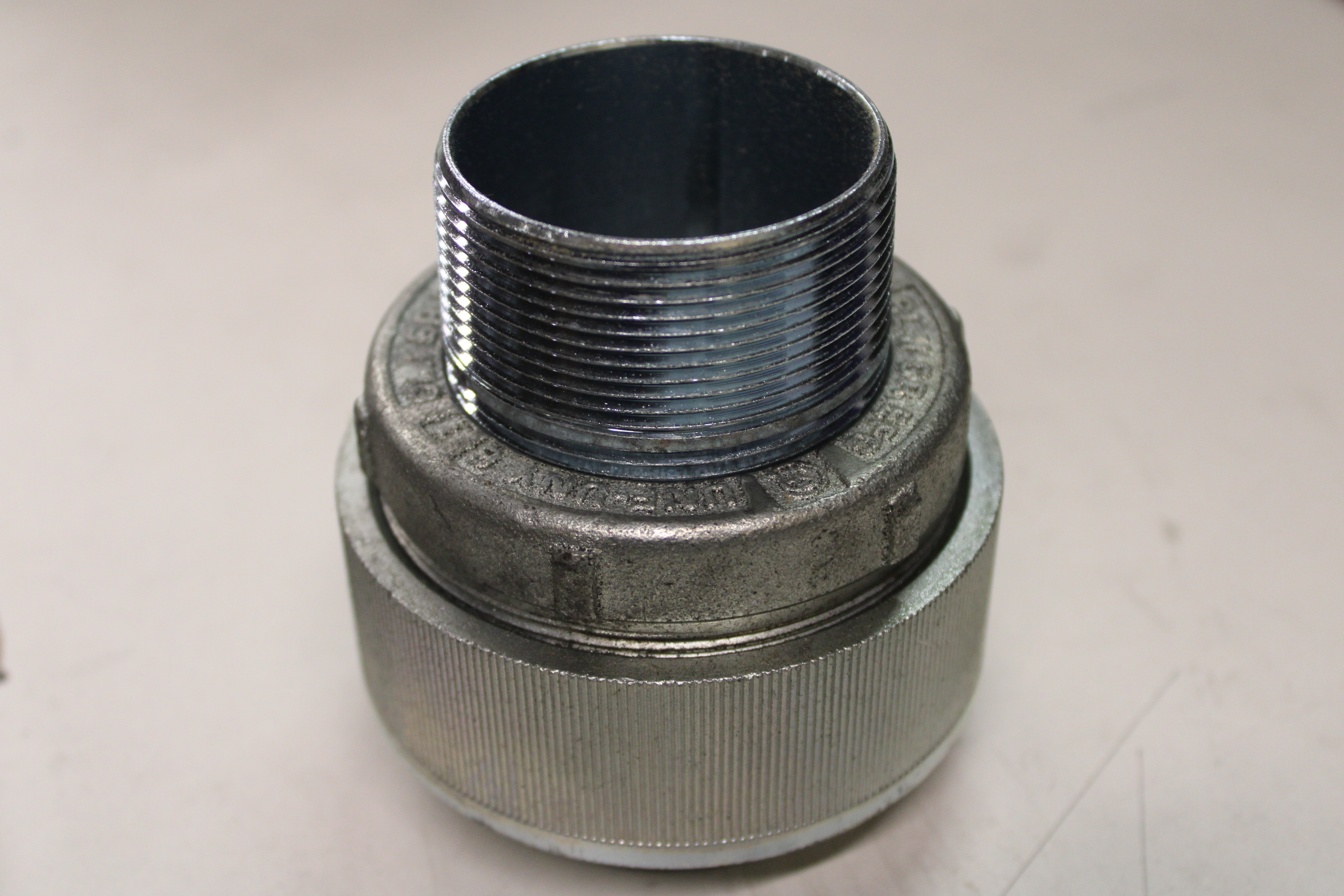 Eaton UNY606 Conduit