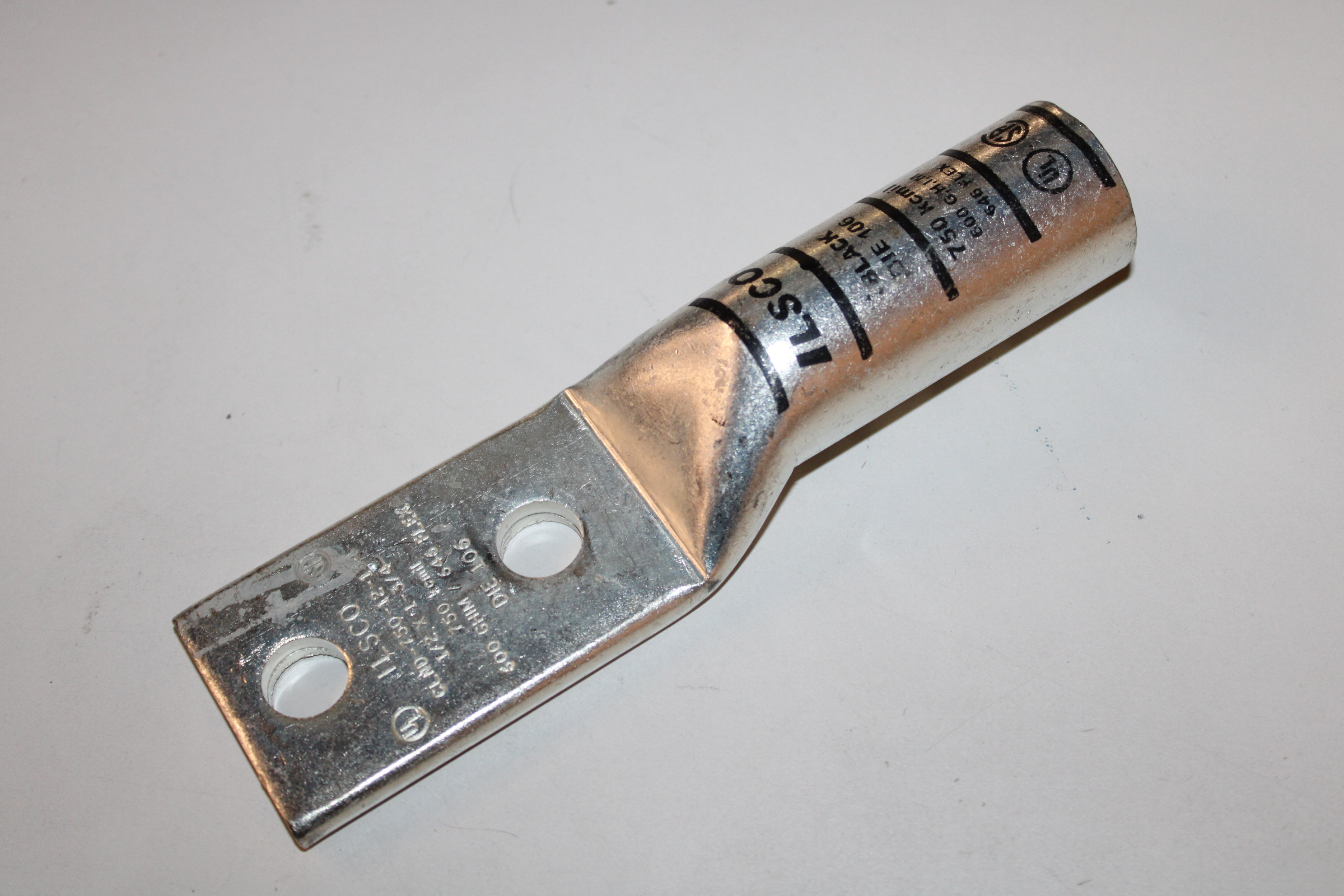 Ilsco CLND-750-12-134 Compression Cable Lug