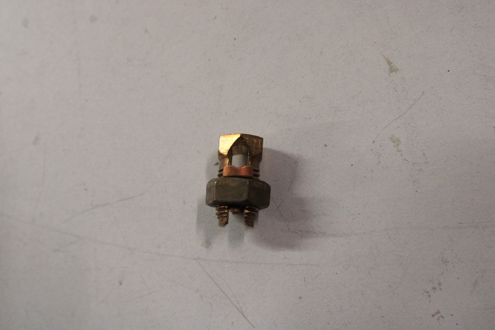 Thomas & Betts 9H Connectors