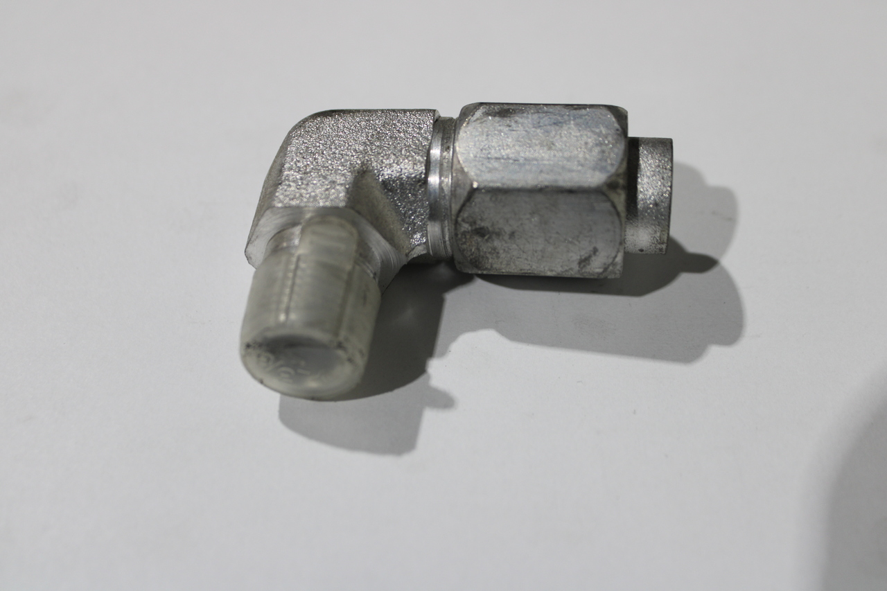 Parker 74306 Pipe and Tube Fittings (Repackaged)