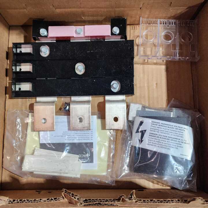 GE MBB33 Circuit Breaker Accessories