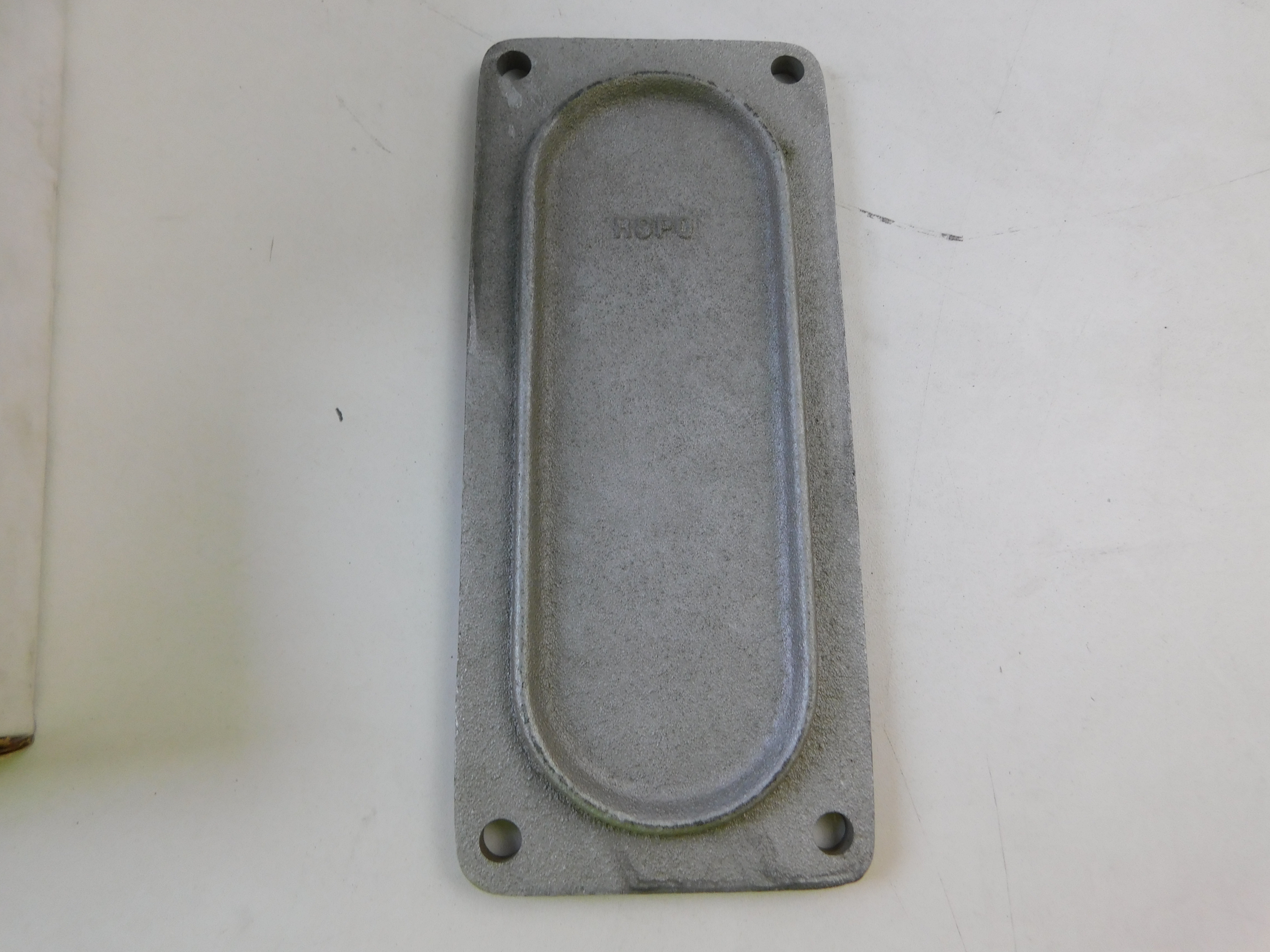 Eaton RSP0 Outlet Boxes/Covers/Accessories