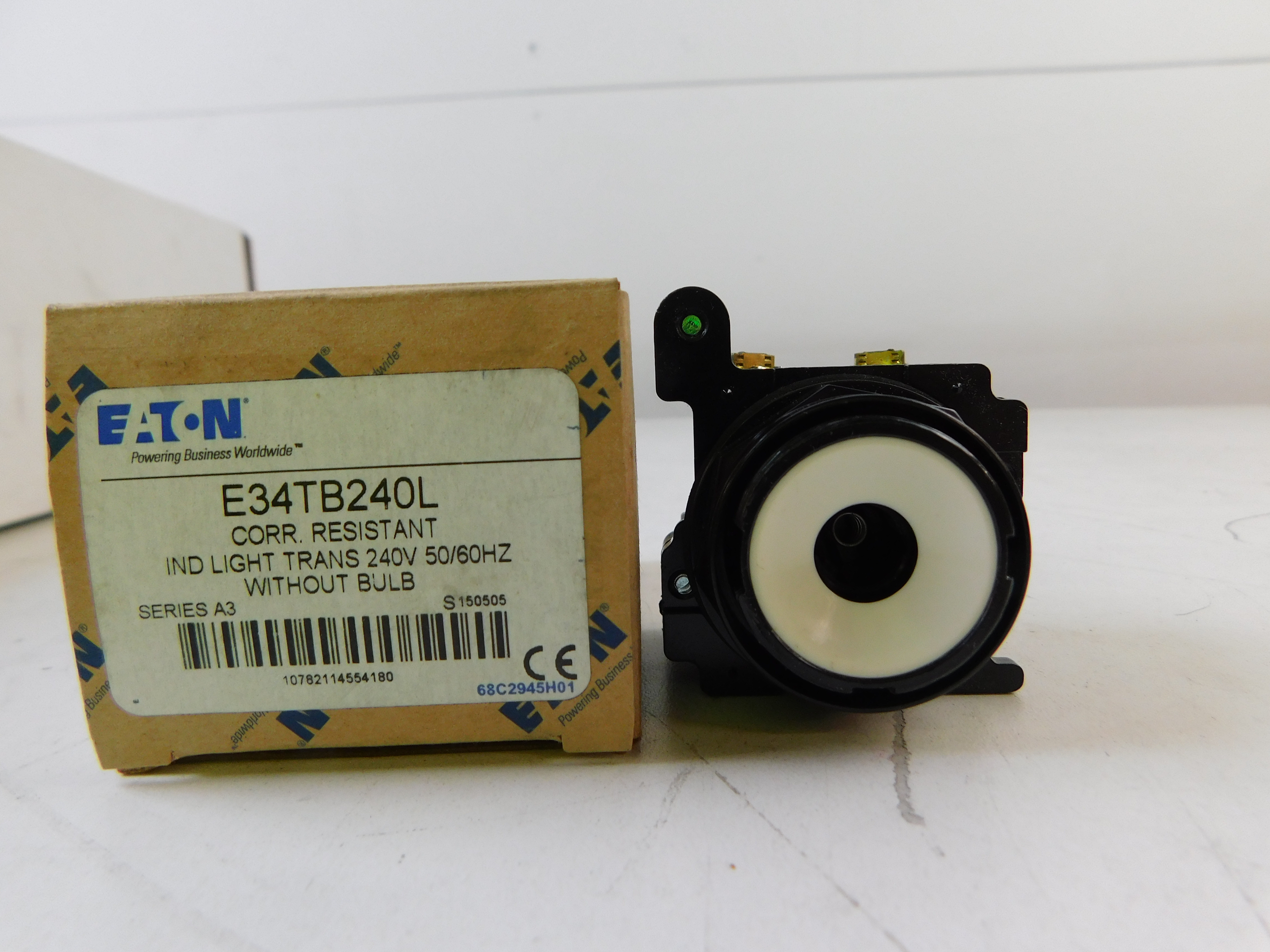 Eaton E34TB240L Occupancy Switches