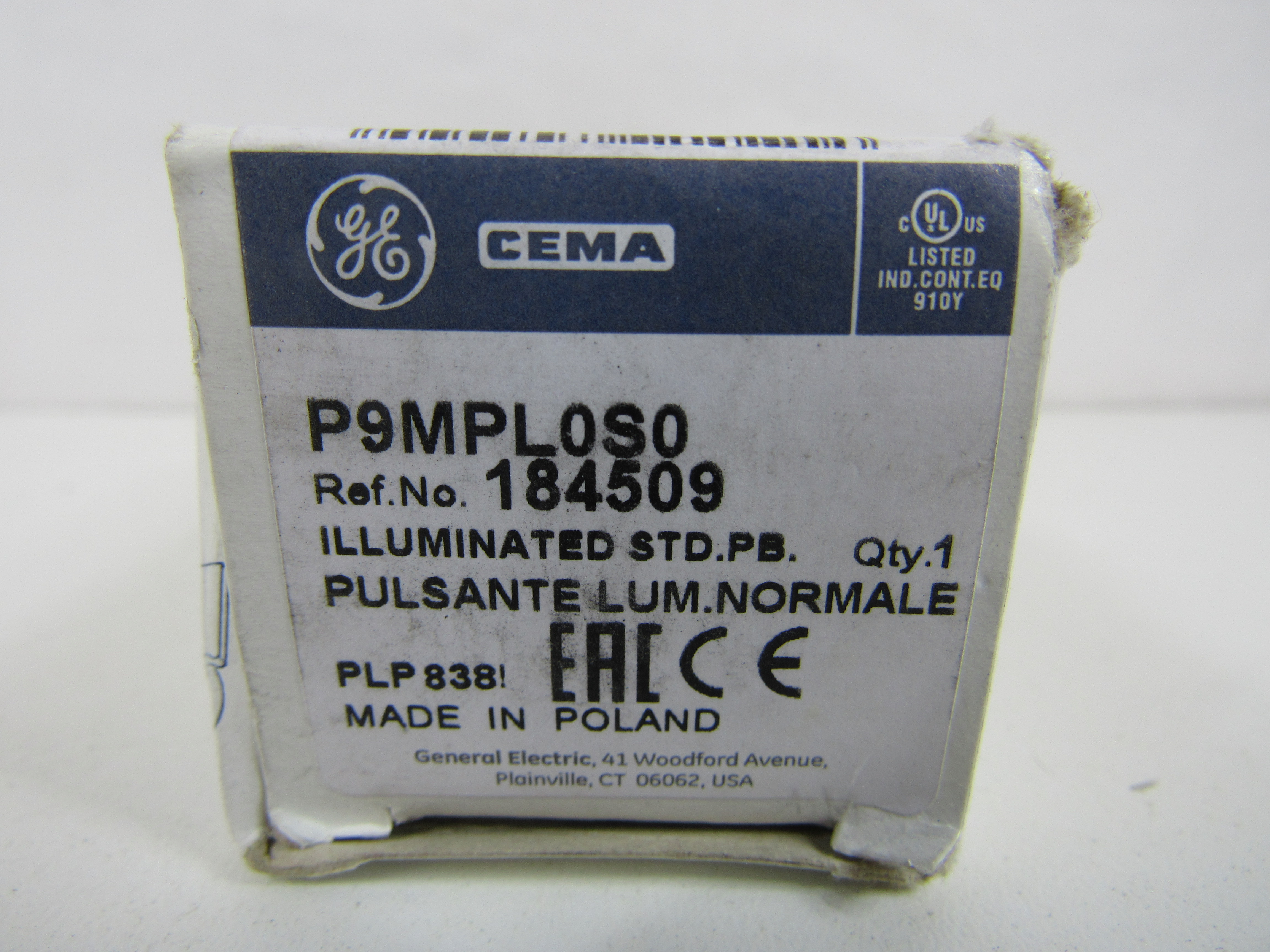 P9MPL0S0 Pushbuttons Illuminated