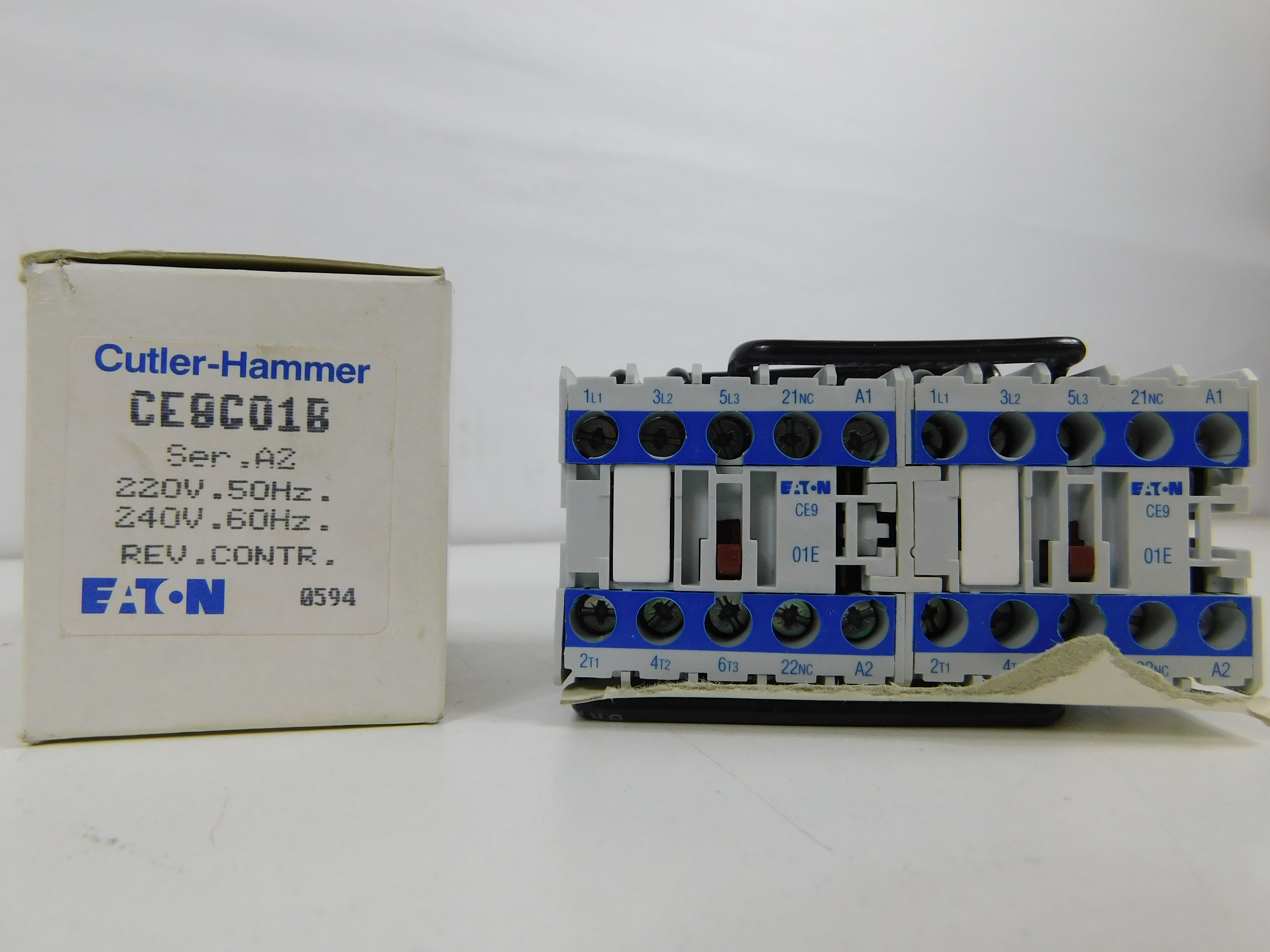 Eaton CE9G01B Other Contactors Open 16A 240V 50/60Hz 3Ph 5HP G Frame